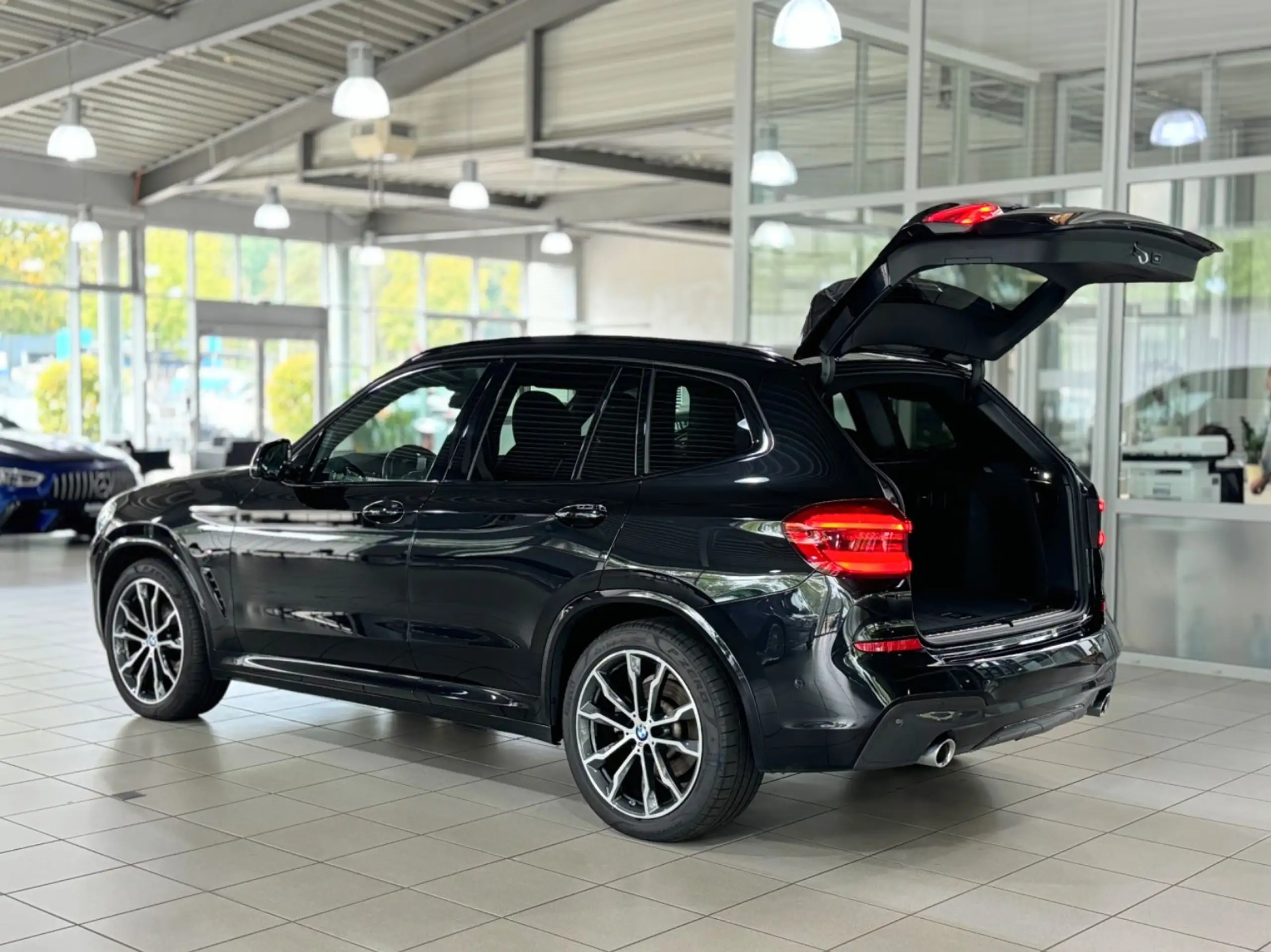 BMW - X3