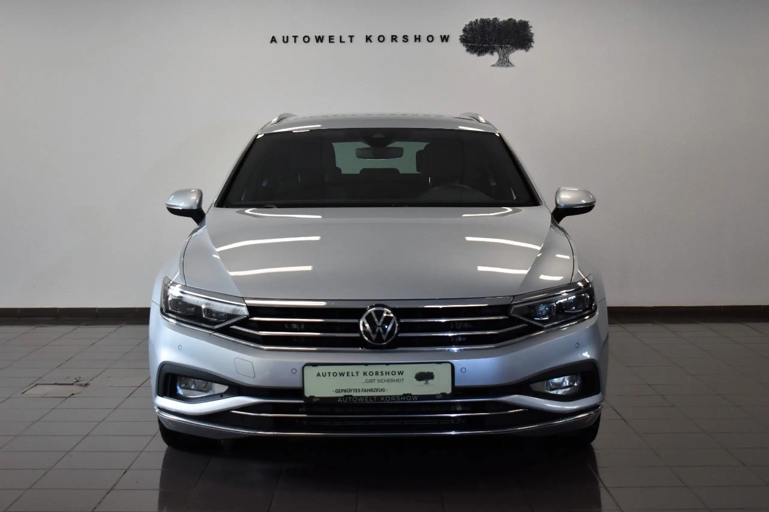 Volkswagen - Passat Variant