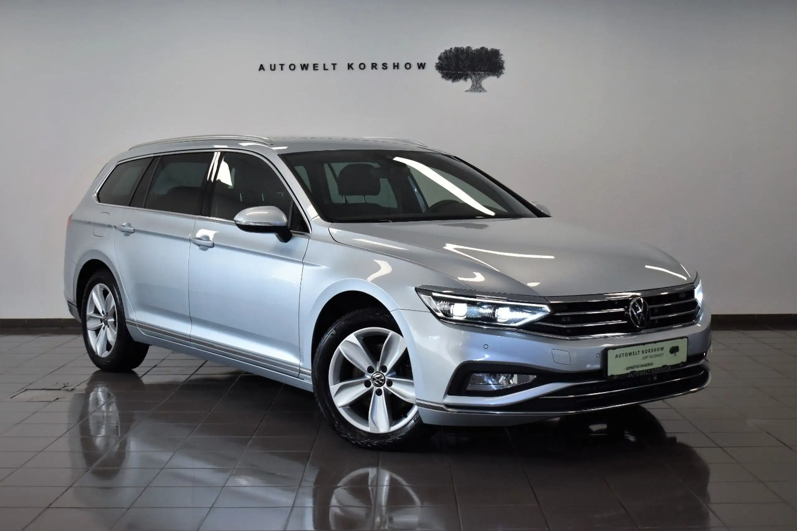 Volkswagen - Passat Variant