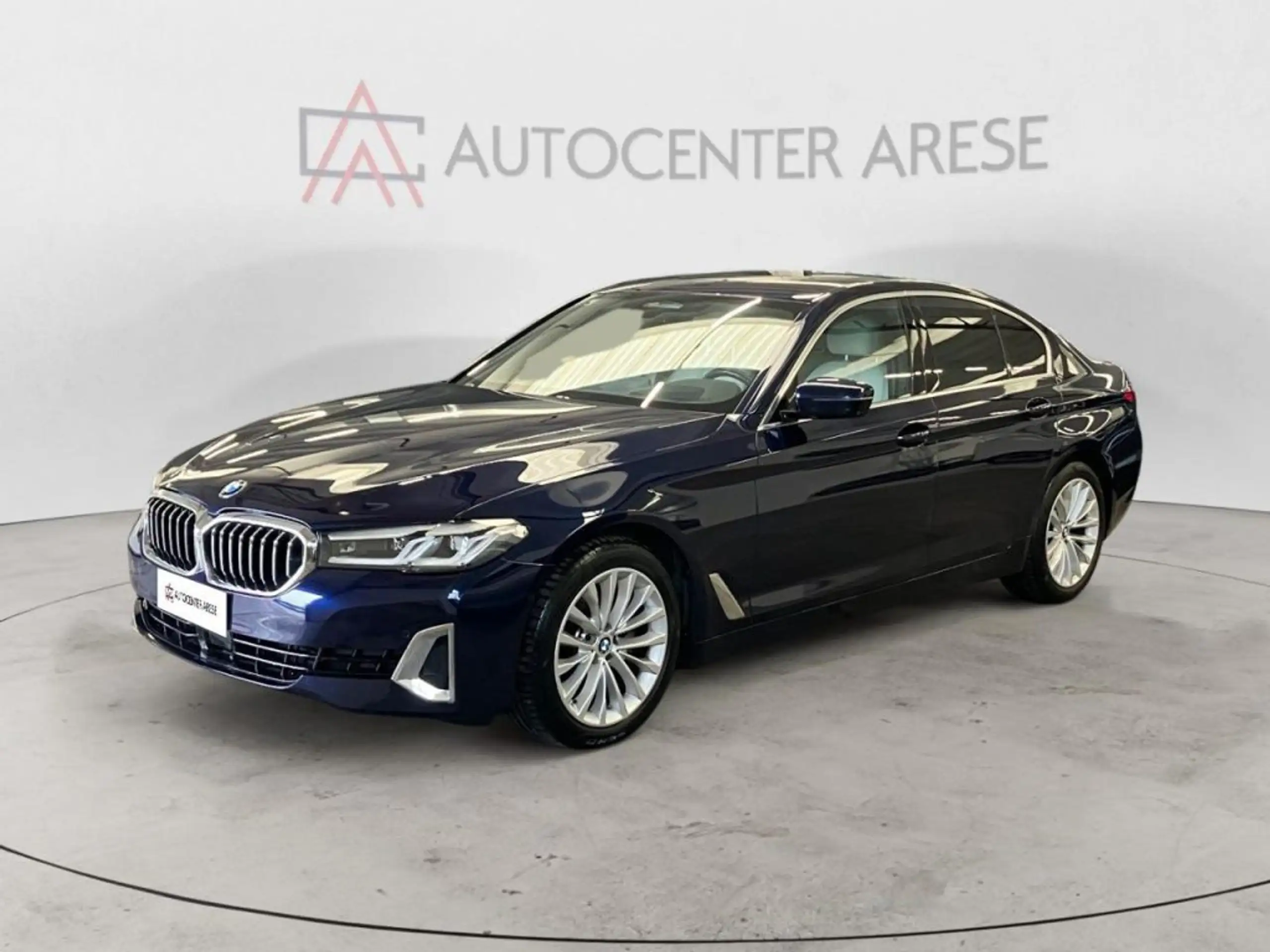 BMW - 520