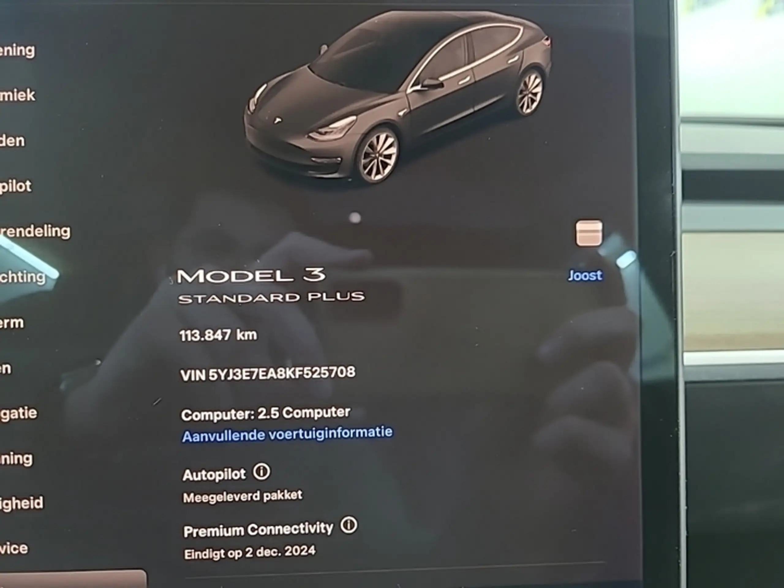 Tesla - Model 3