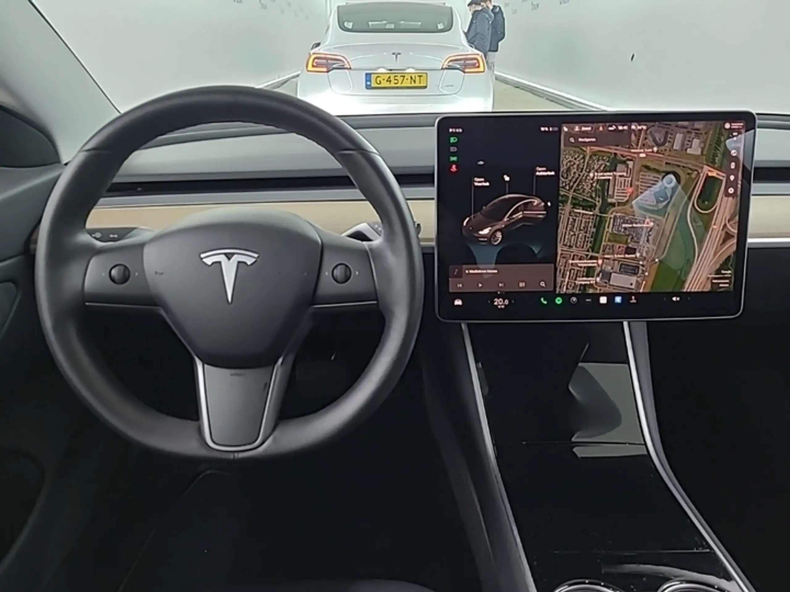 Tesla - Model 3