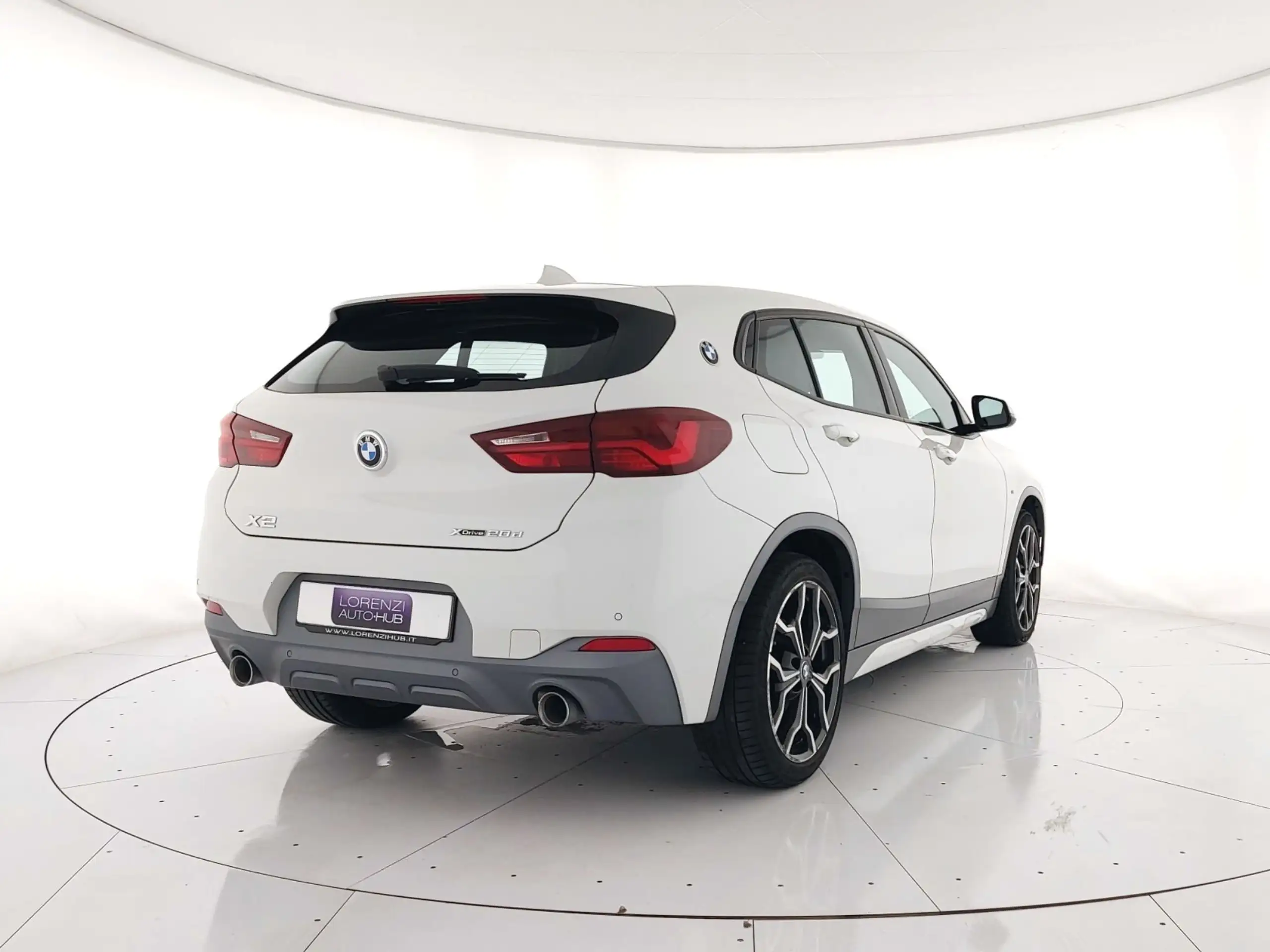 BMW - X2