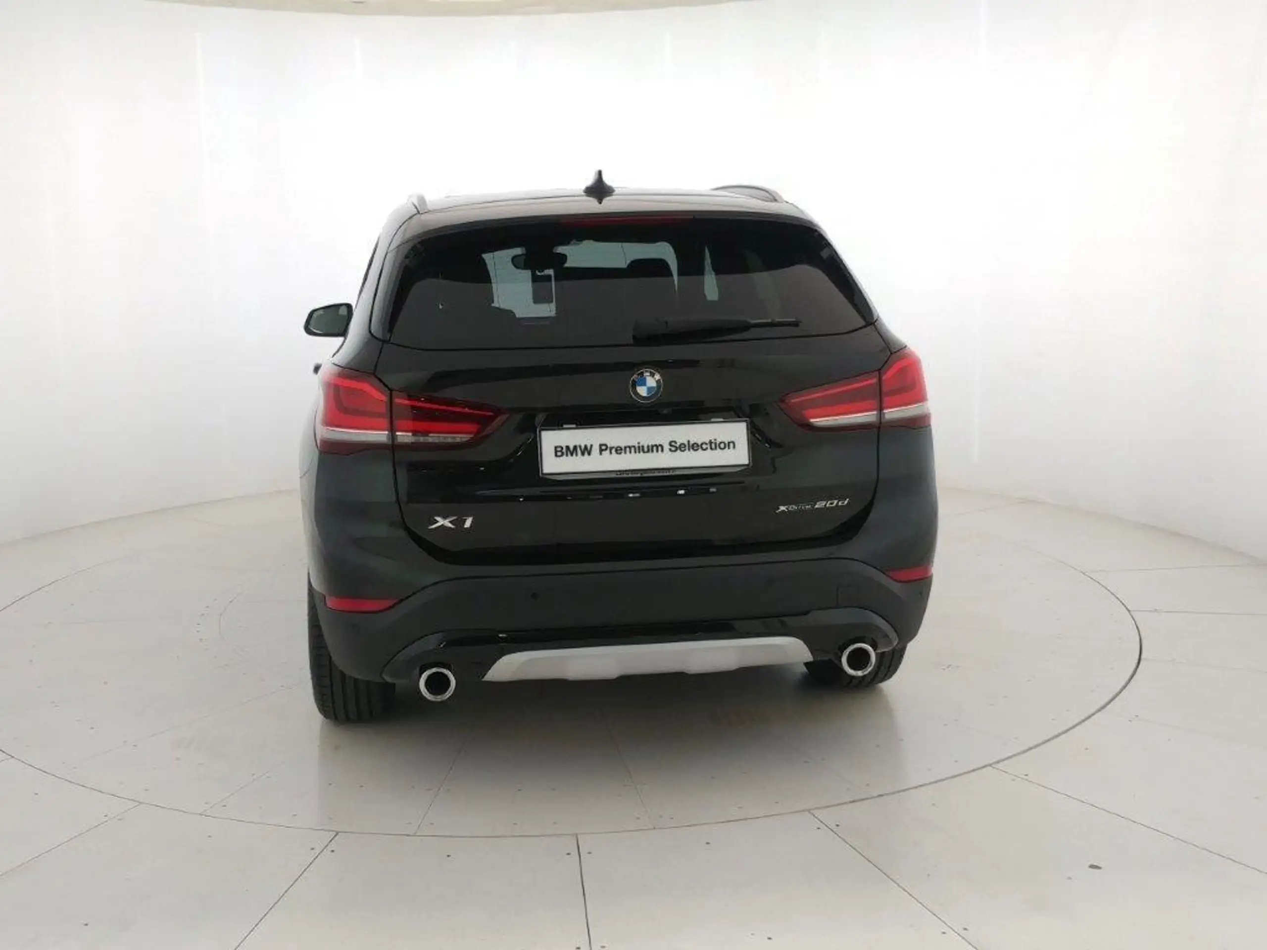 BMW - X1