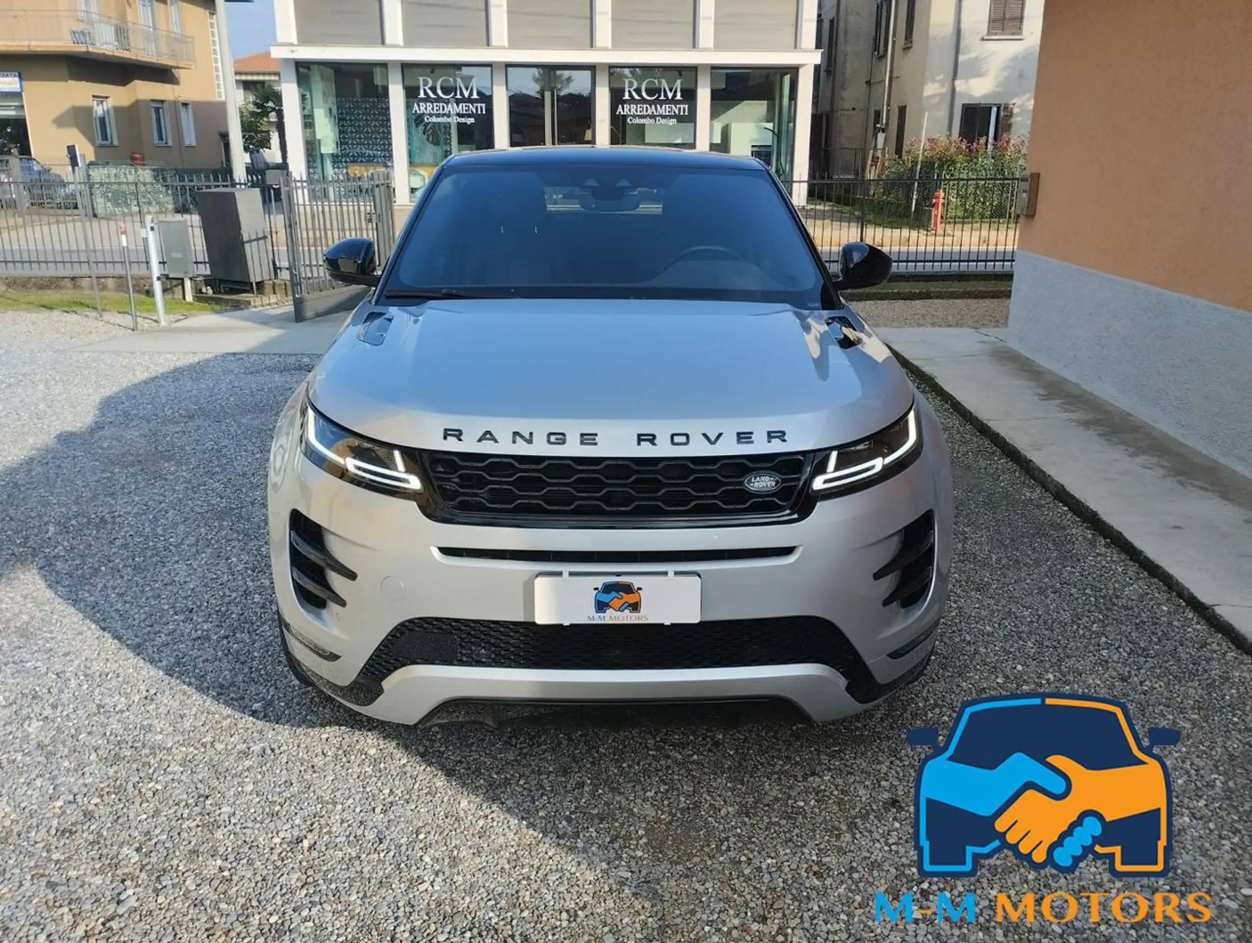 Land Rover - Range Rover Evoque