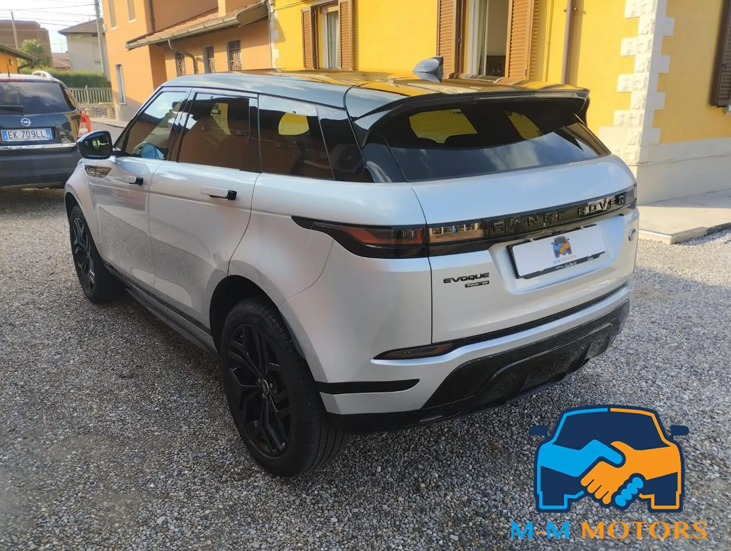 Land Rover - Range Rover Evoque