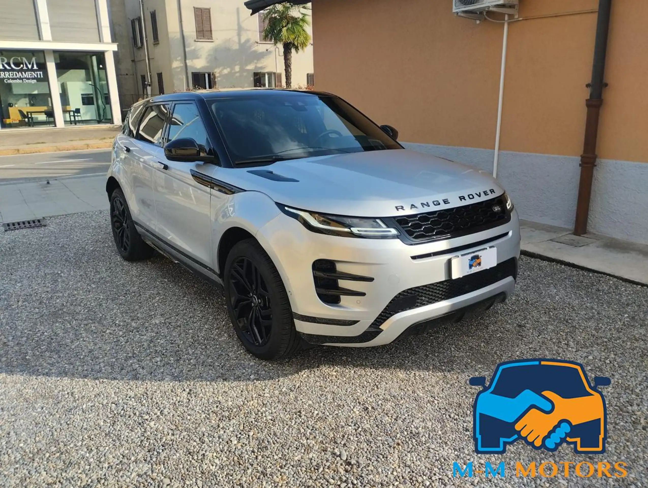 Land Rover - Range Rover Evoque