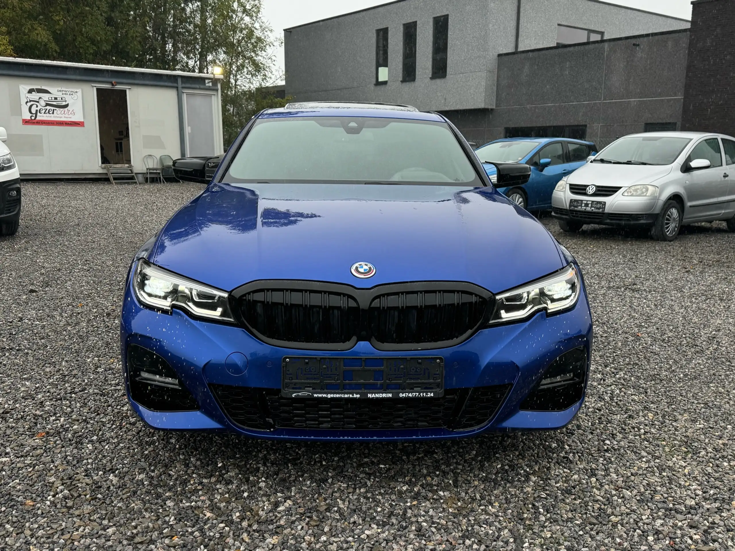 BMW - 330