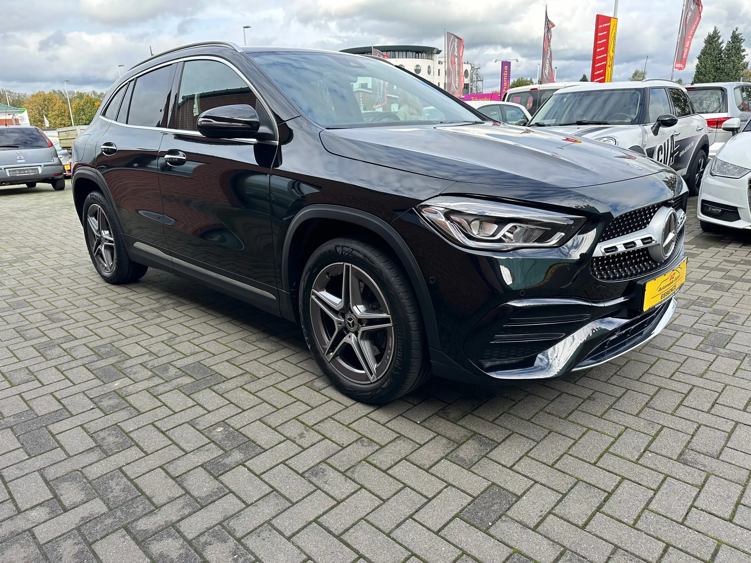 Mercedes-Benz - GLA 250