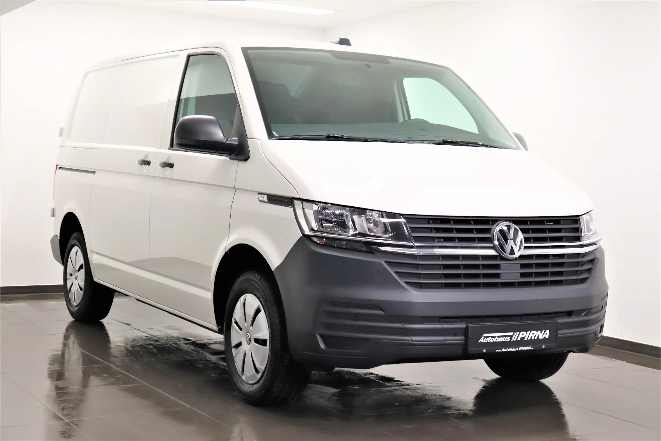 Volkswagen - T6.1 Transporter