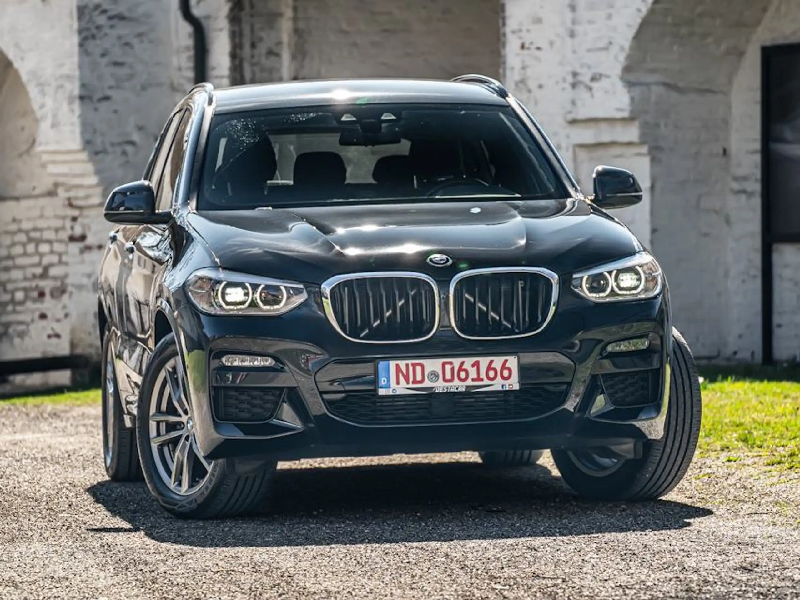 BMW - X3