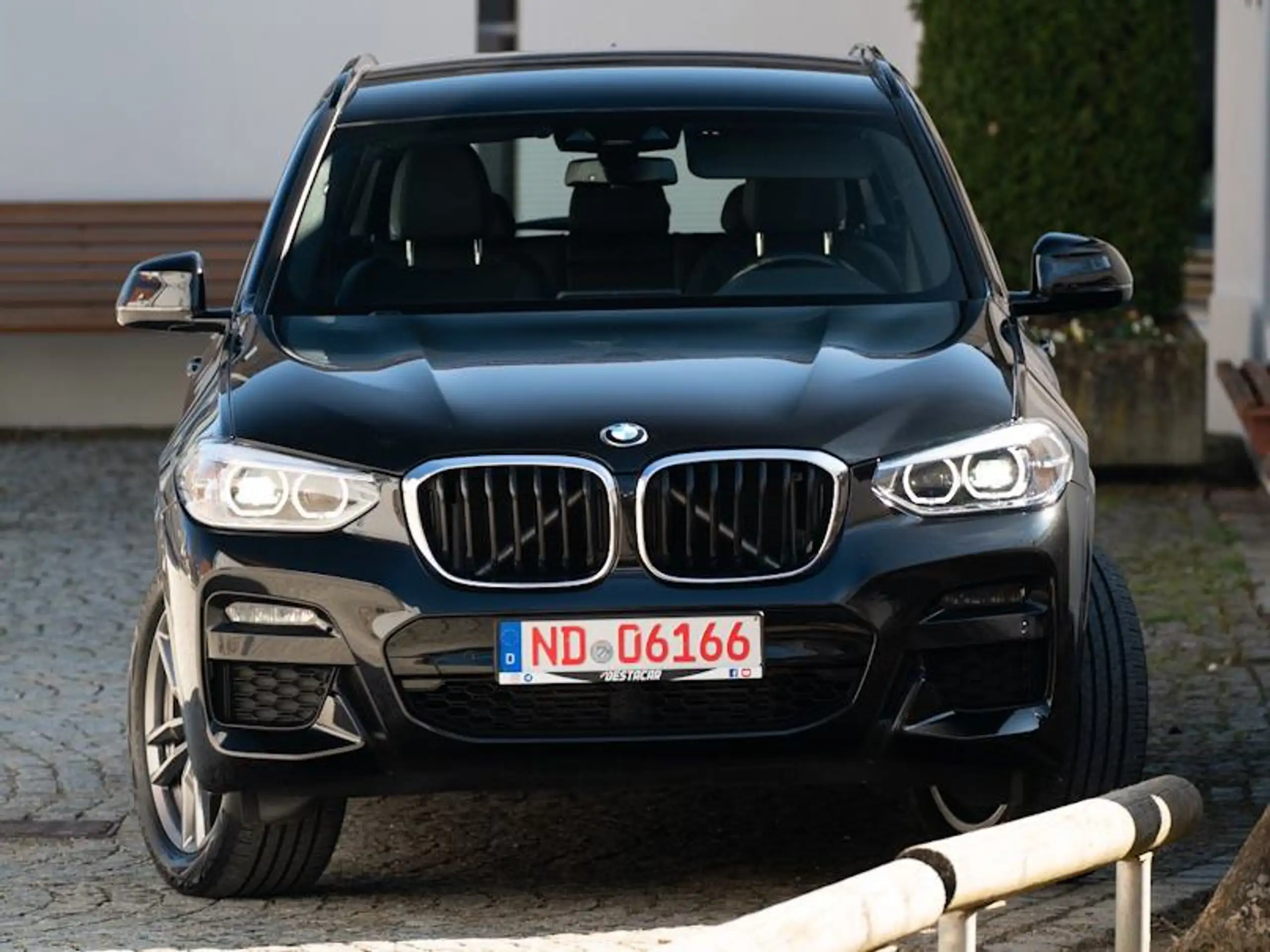 BMW - X3