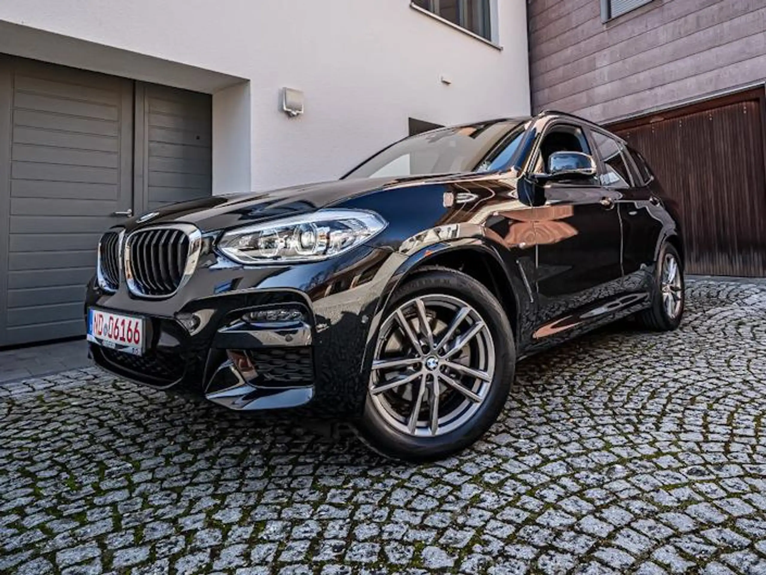 BMW - X3