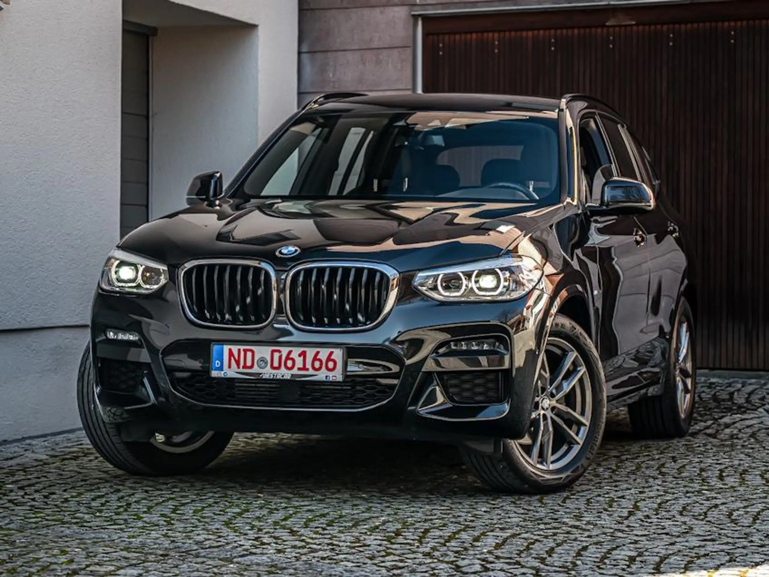 BMW - X3