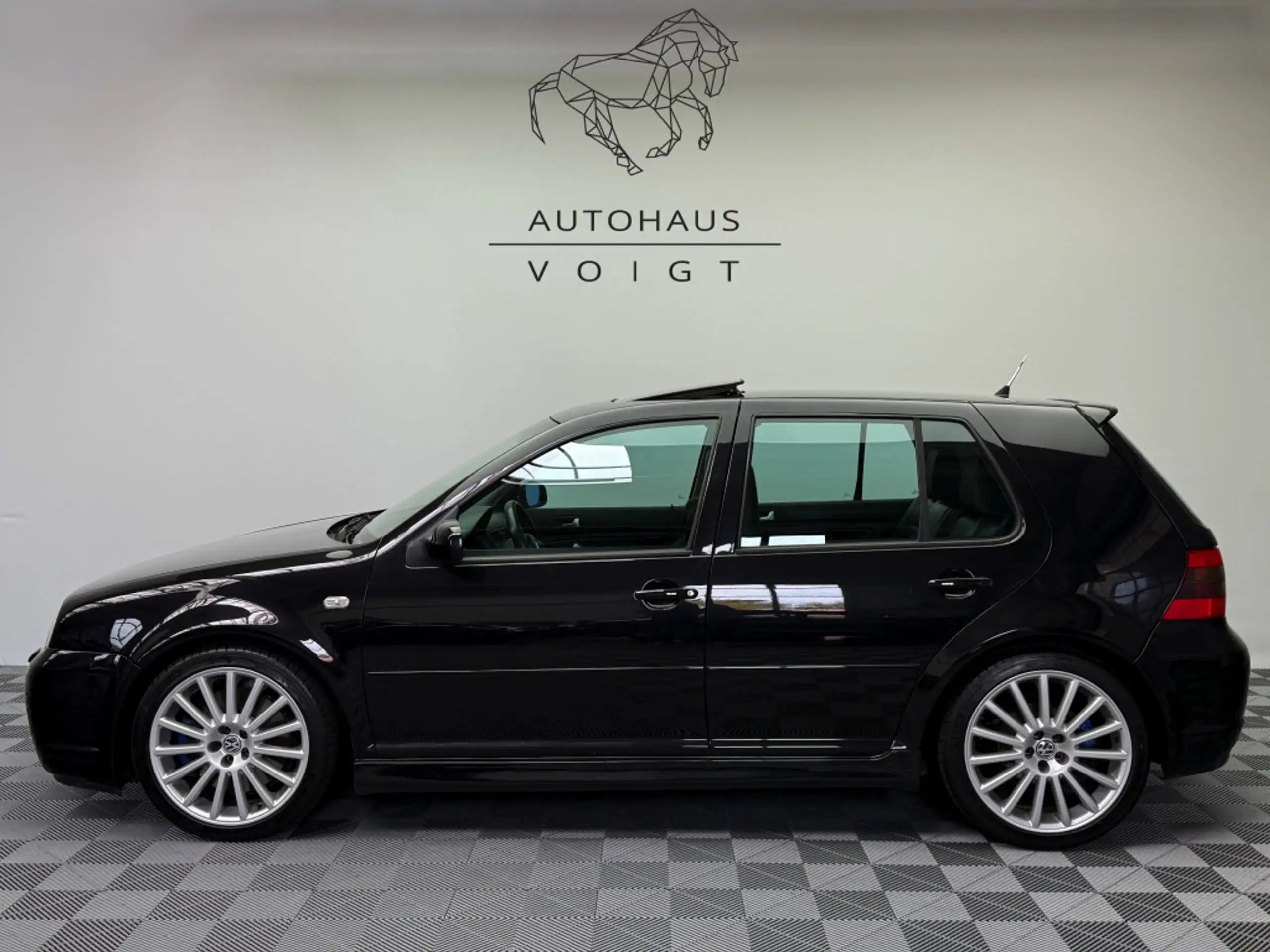 Volkswagen Golf 2003