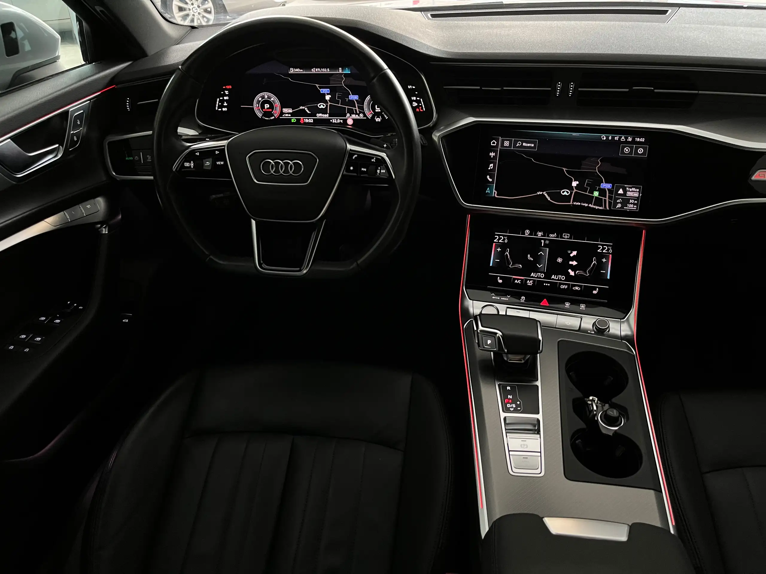 Audi - A6