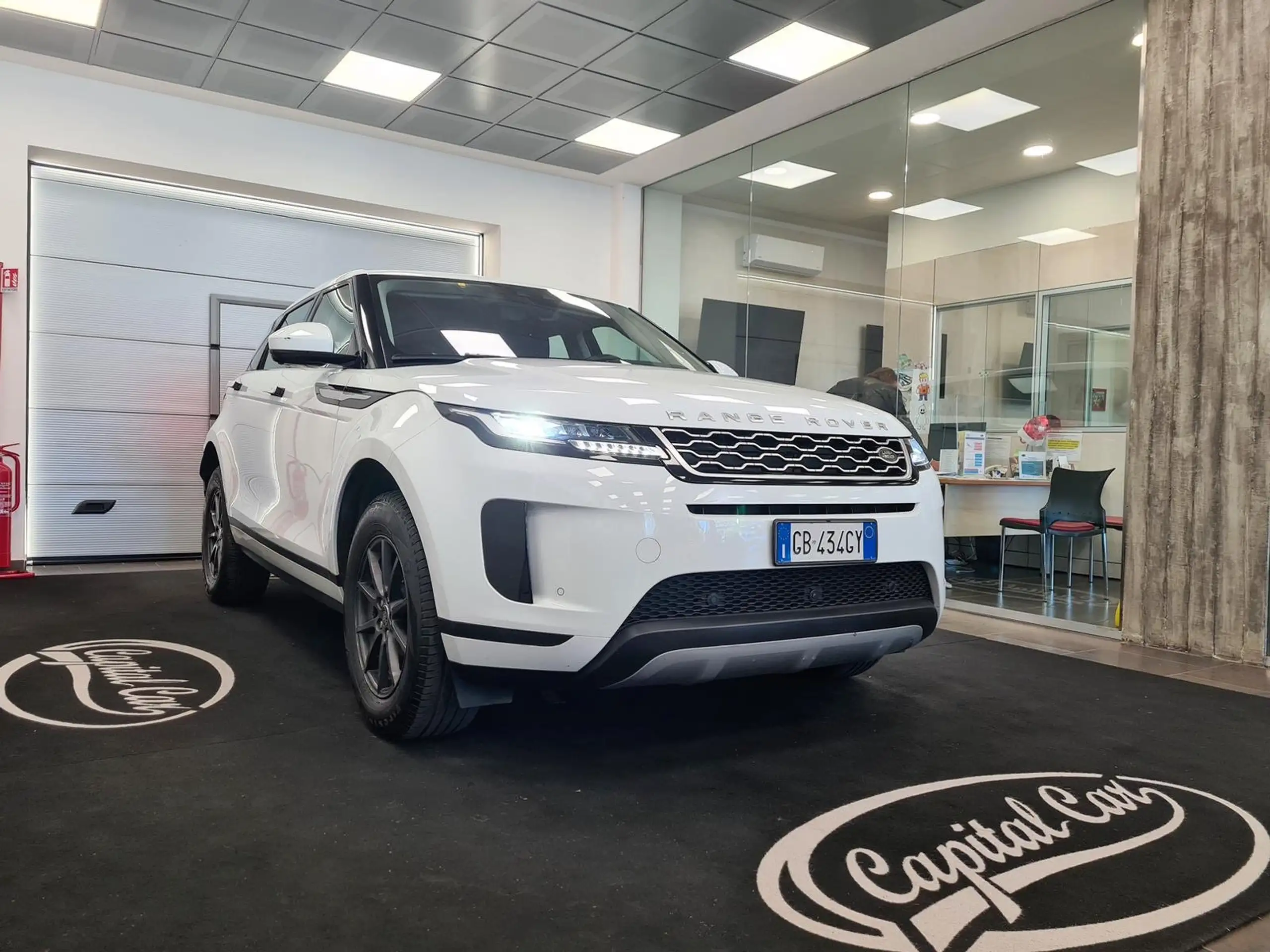 Land Rover - Range Rover Evoque