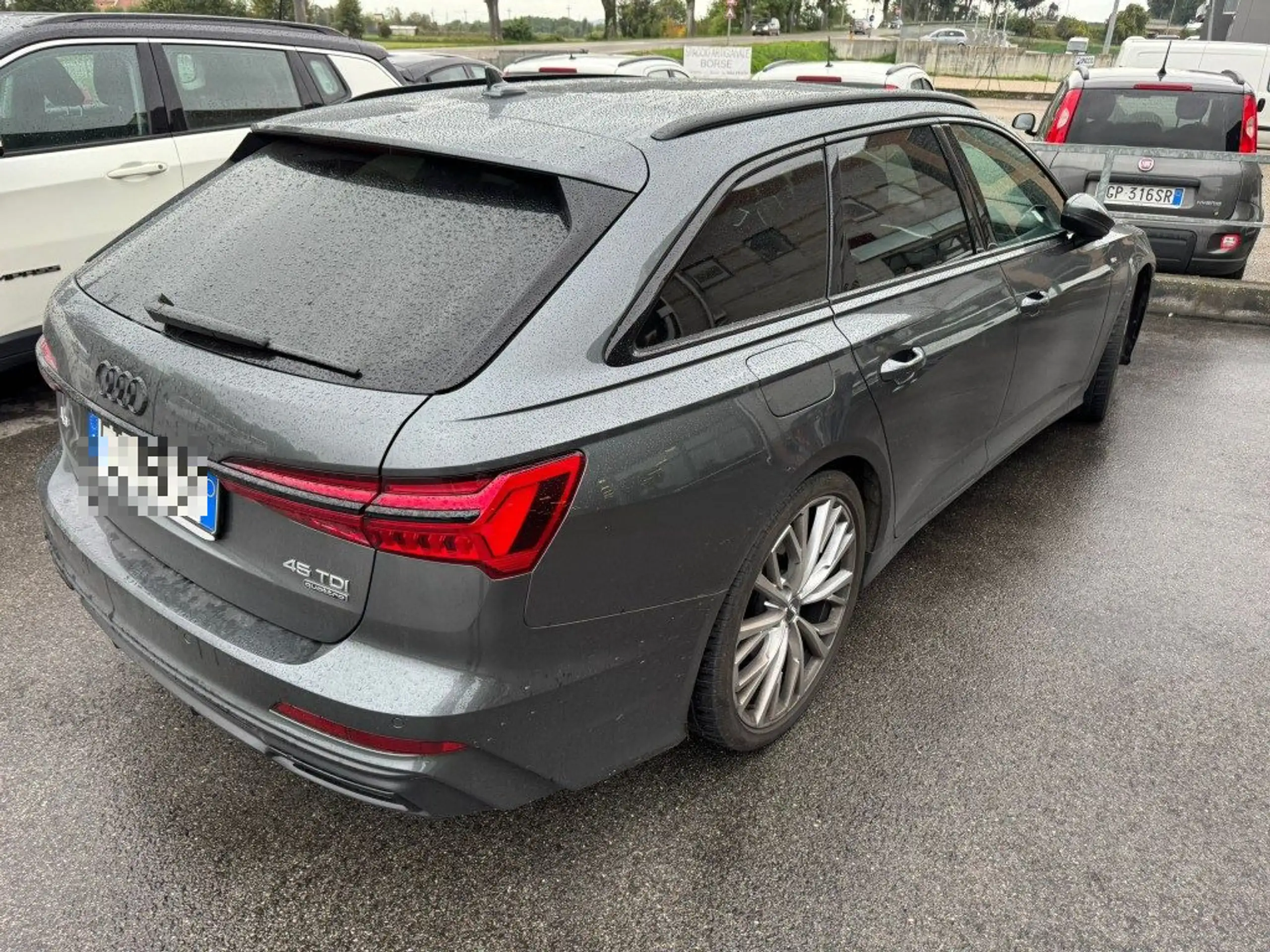 Audi - A6