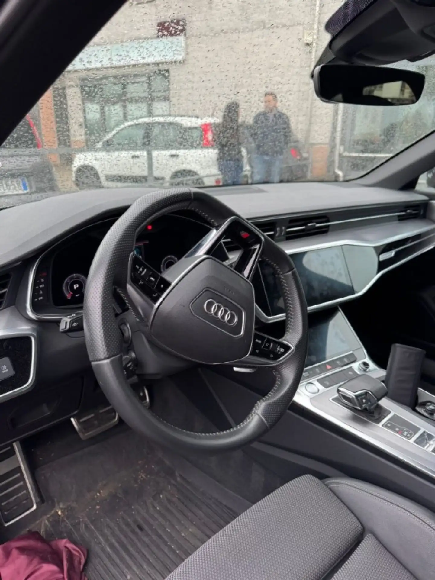 Audi - A6