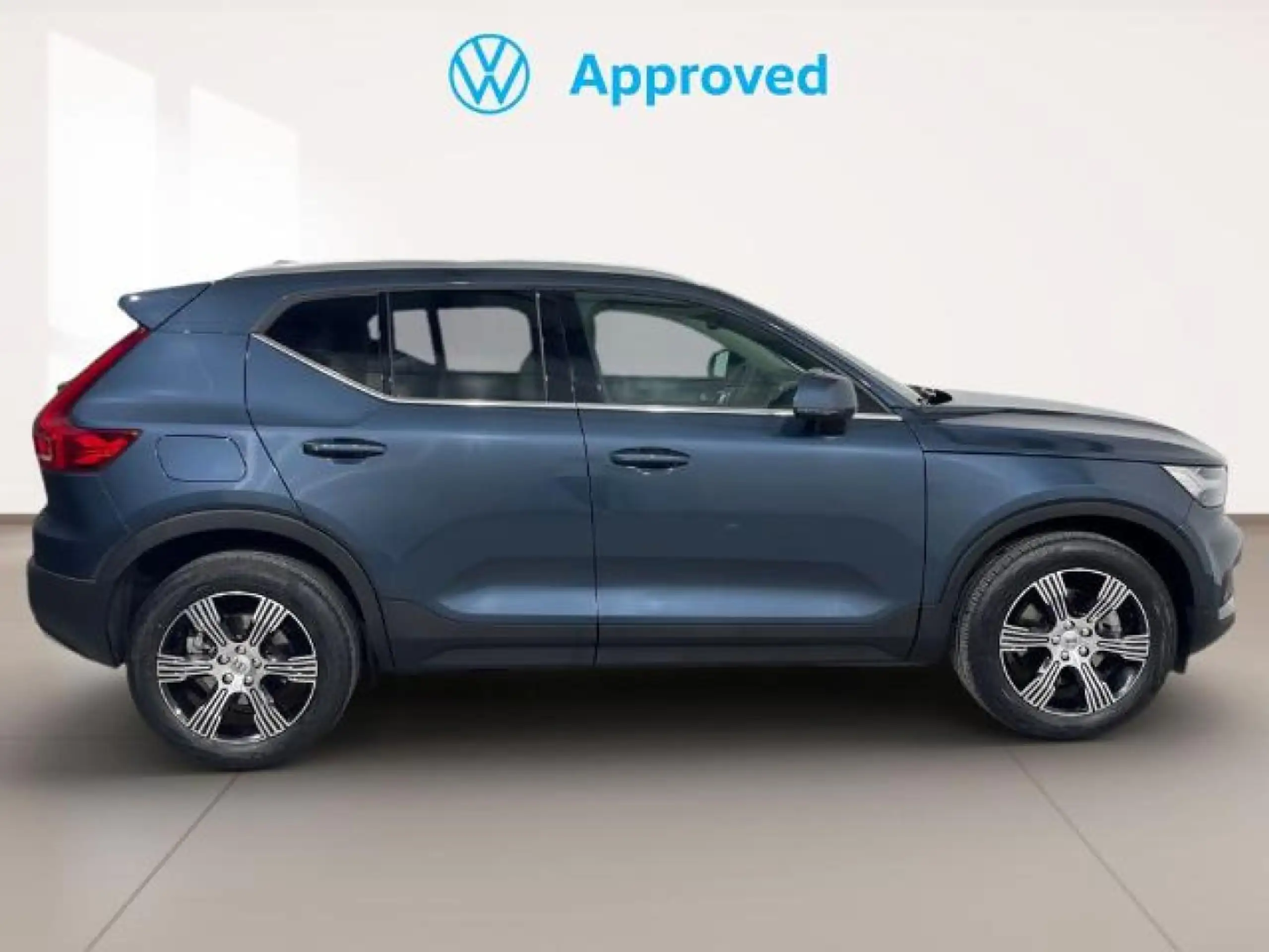 Volvo - XC40