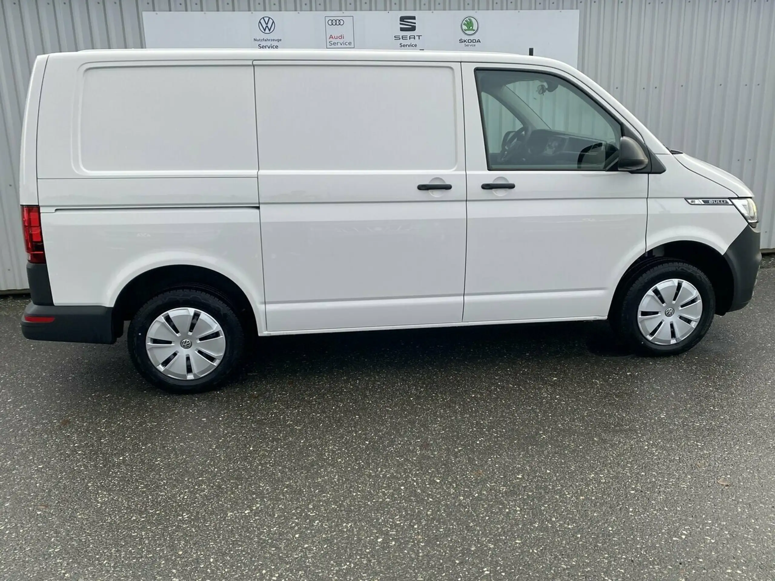 Volkswagen - T6 Transporter