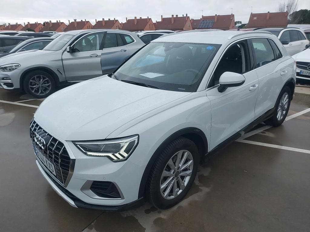 Audi - Q3