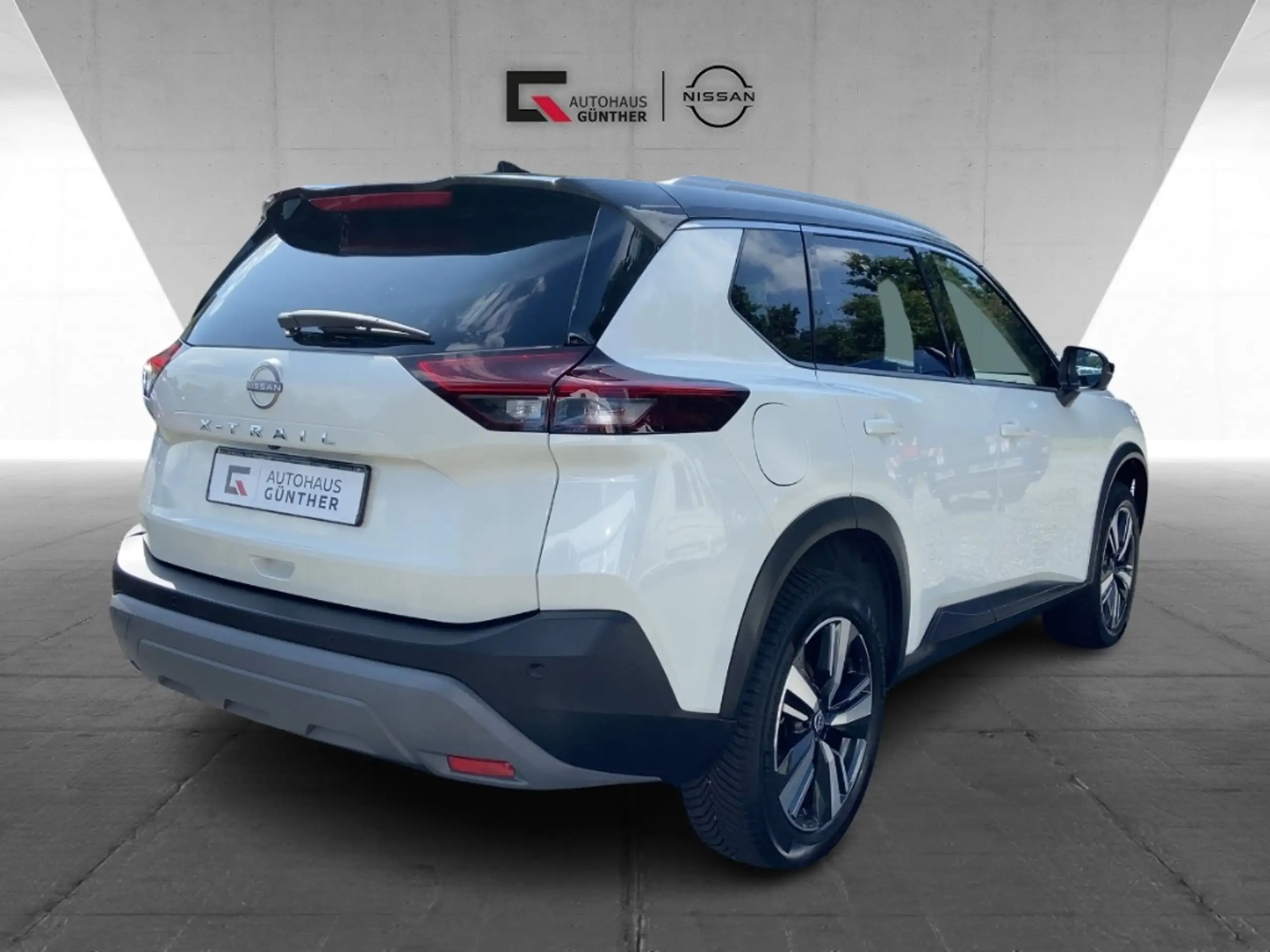 Nissan - X-Trail