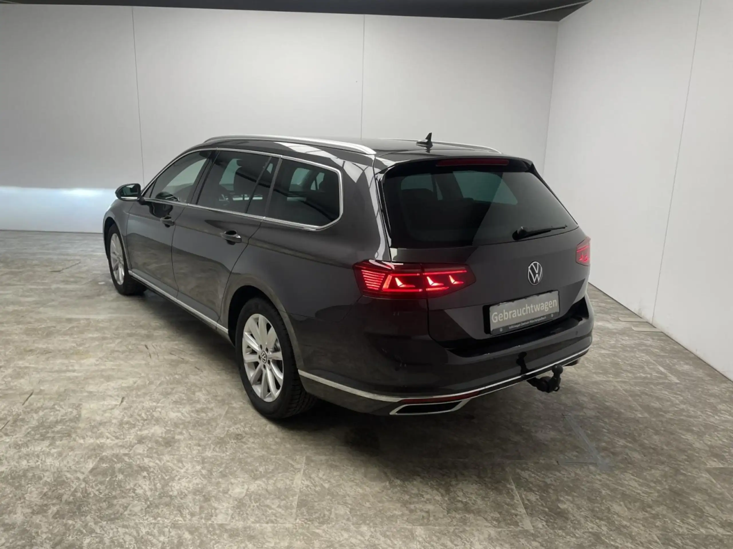 Volkswagen - Passat Variant