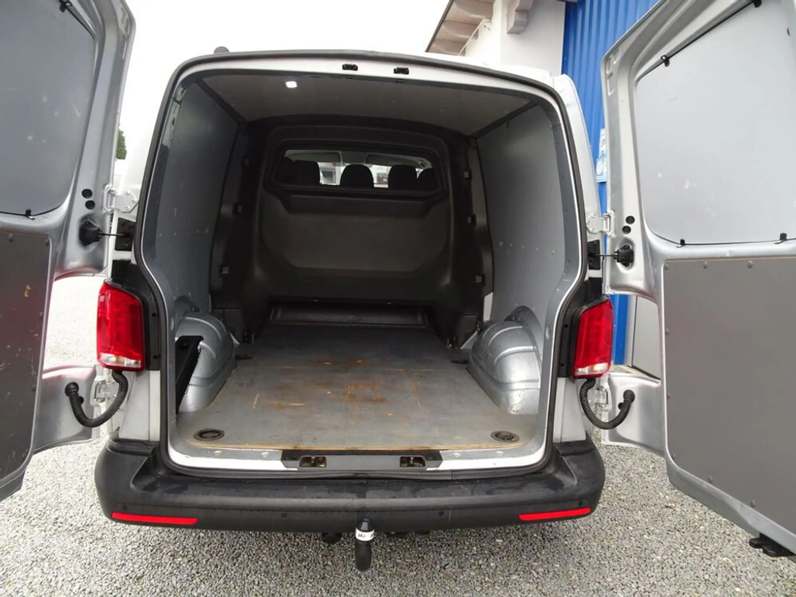 Volkswagen - T6.1 Transporter