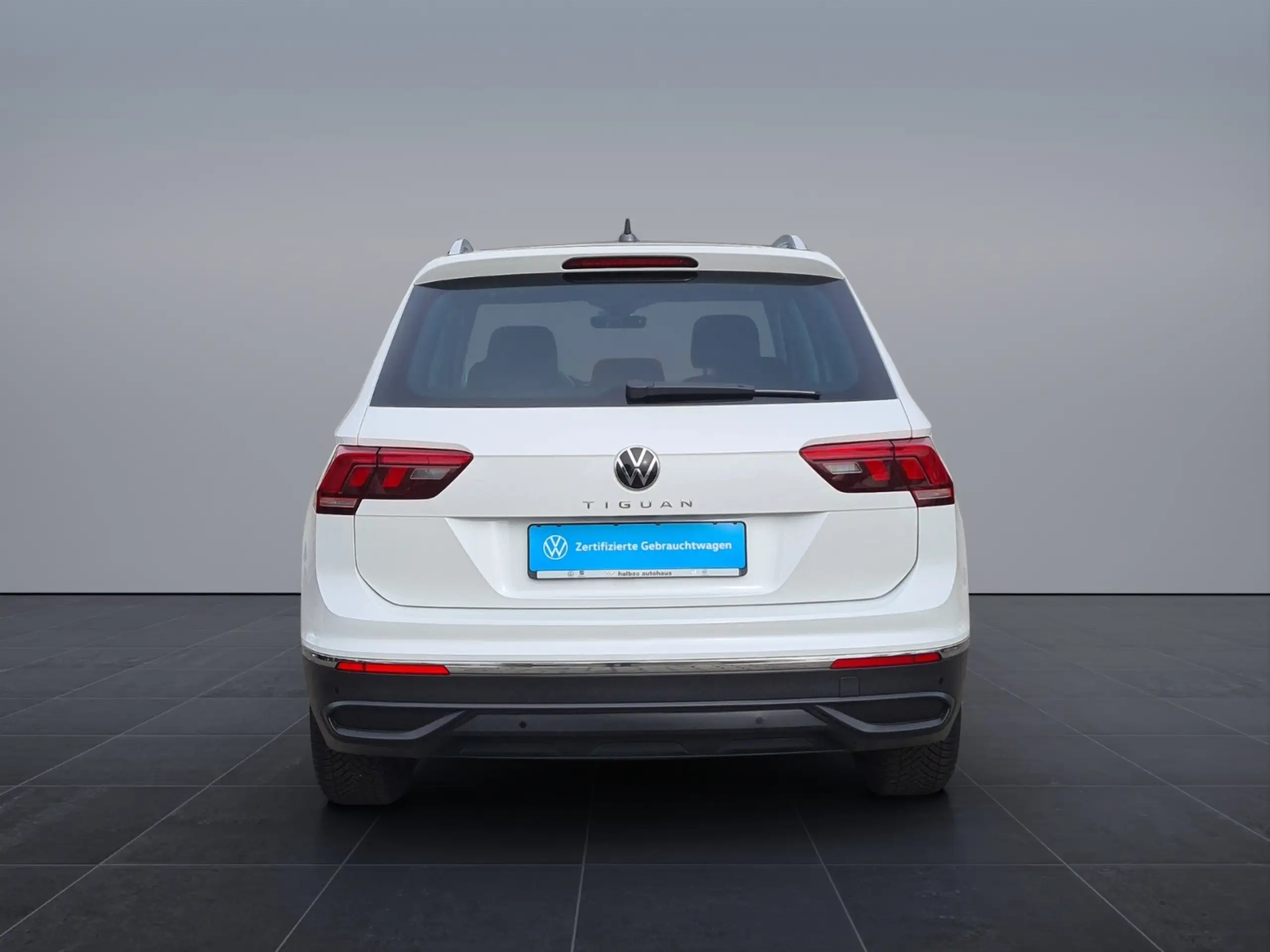 Volkswagen - Tiguan