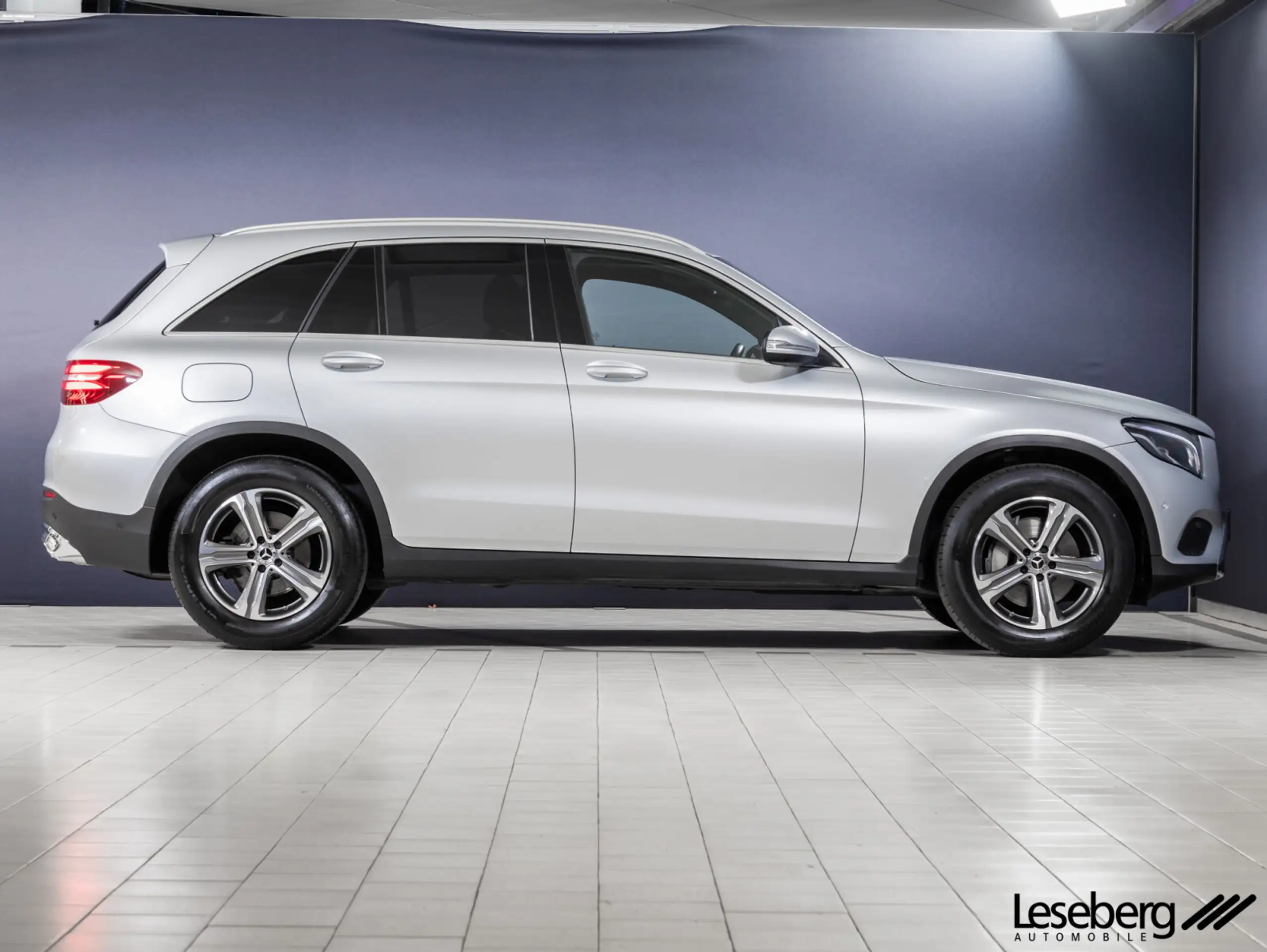 Mercedes-Benz - GLC 250