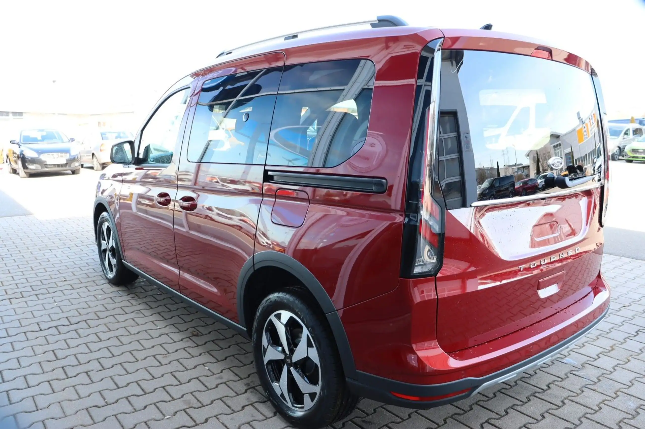 Ford - Tourneo Connect