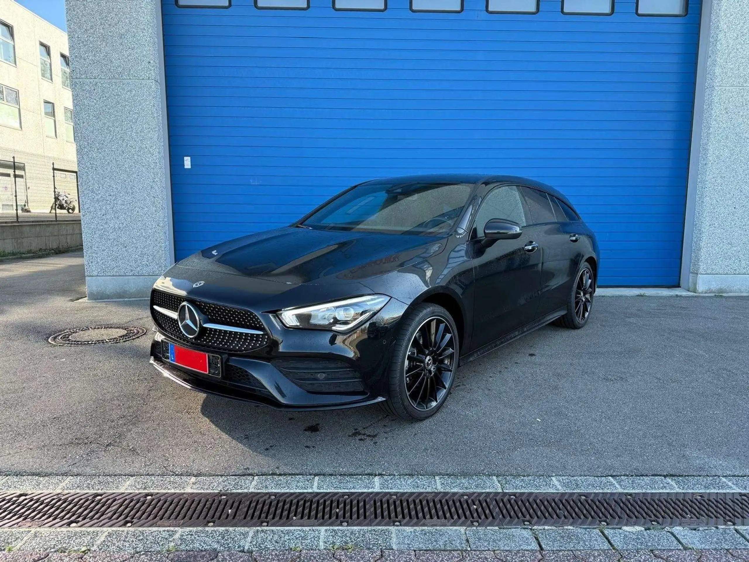 Mercedes-Benz - CLA 250