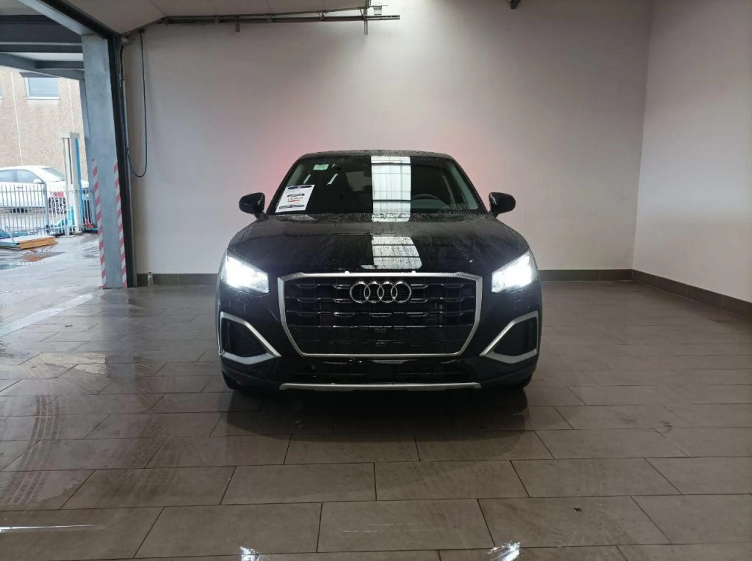 Audi - Q2