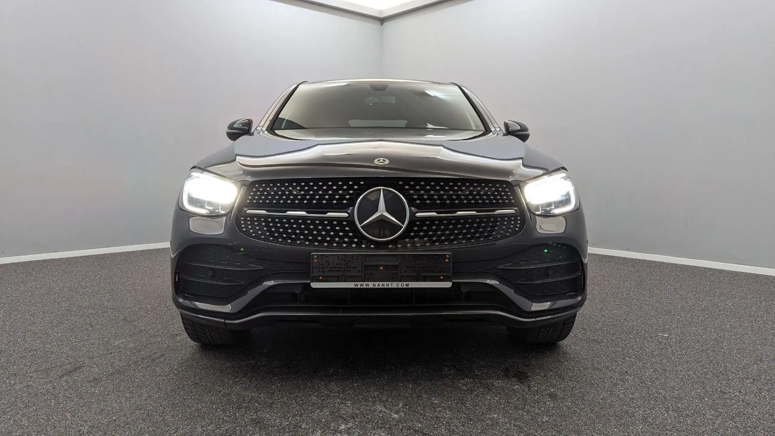 Mercedes-Benz - GLC 200