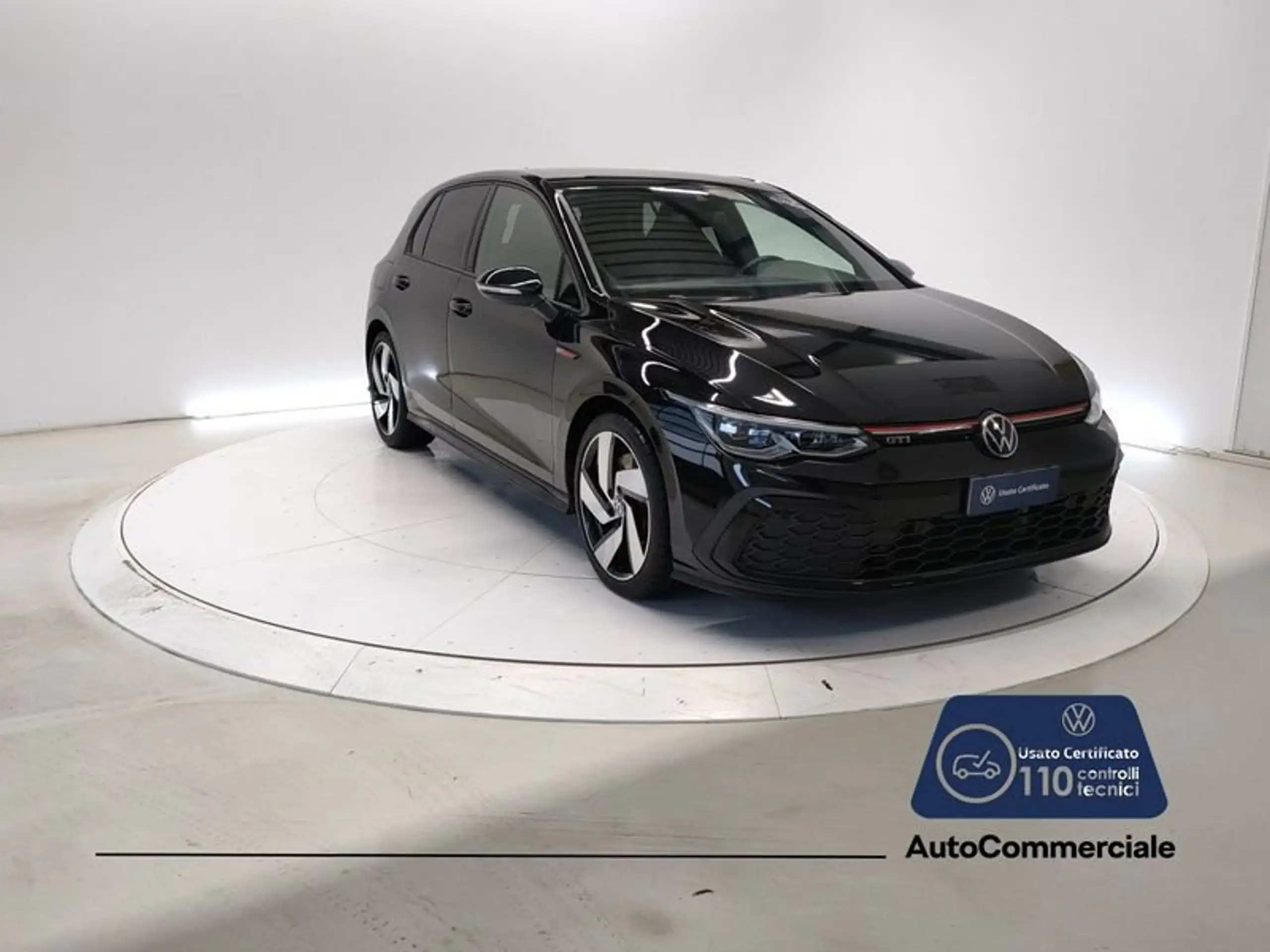 Volkswagen Golf GTI 2021