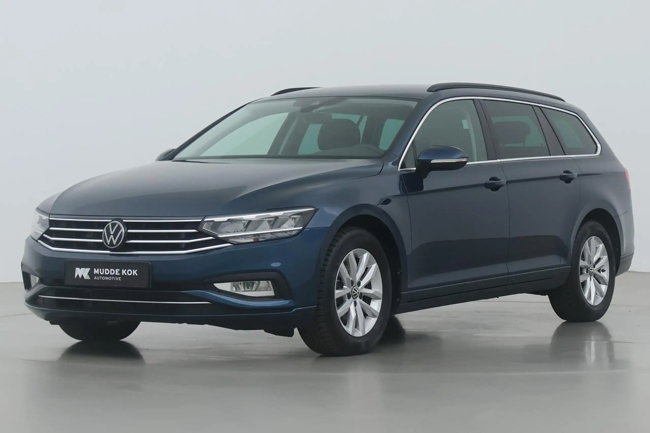 Volkswagen - Passat