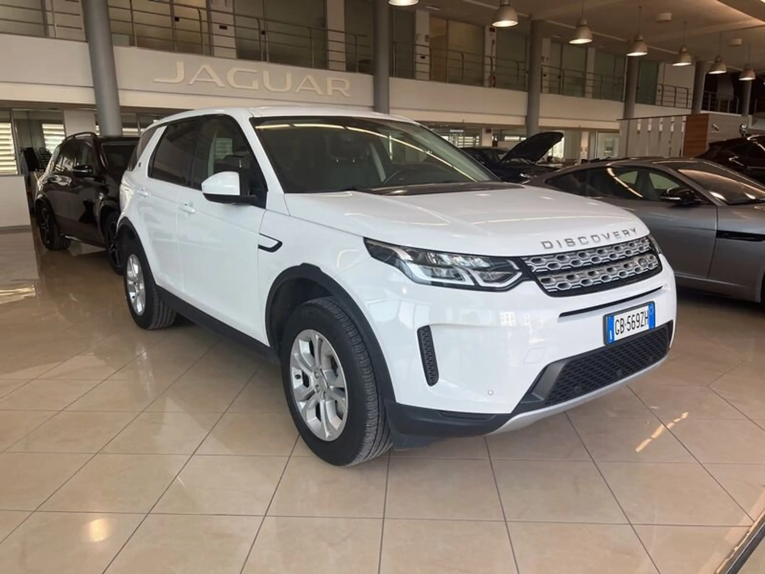 Land Rover - Discovery Sport