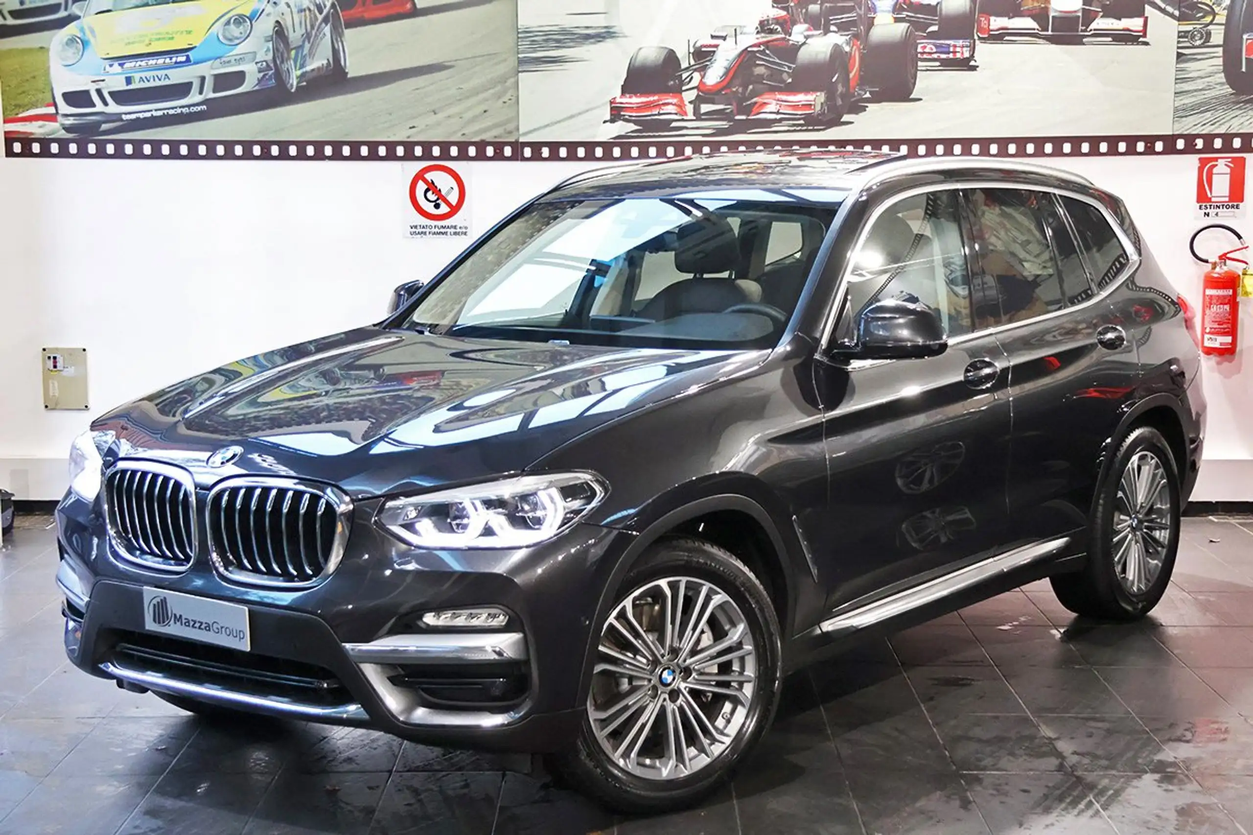 BMW - X3