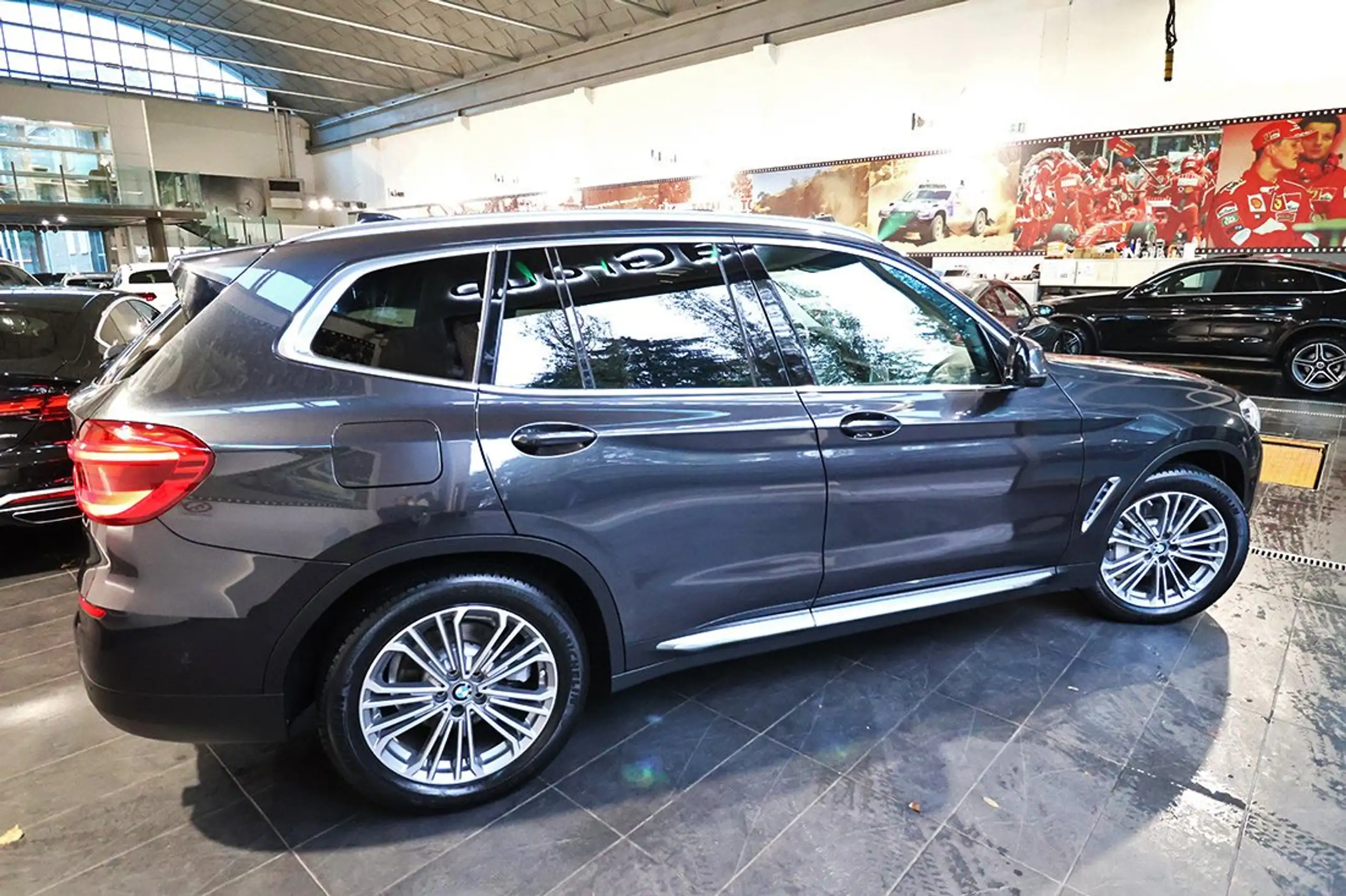 BMW - X3