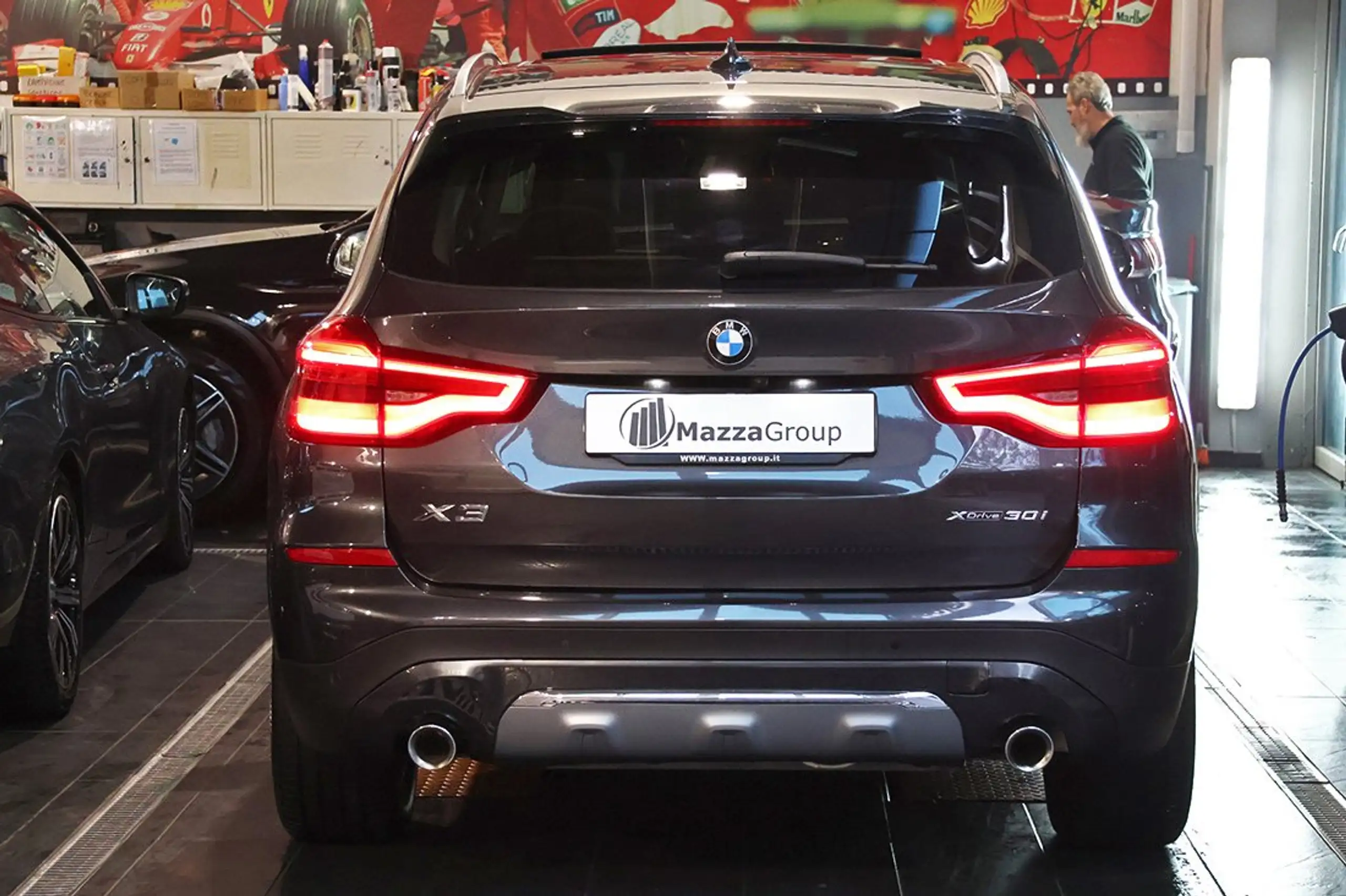 BMW - X3