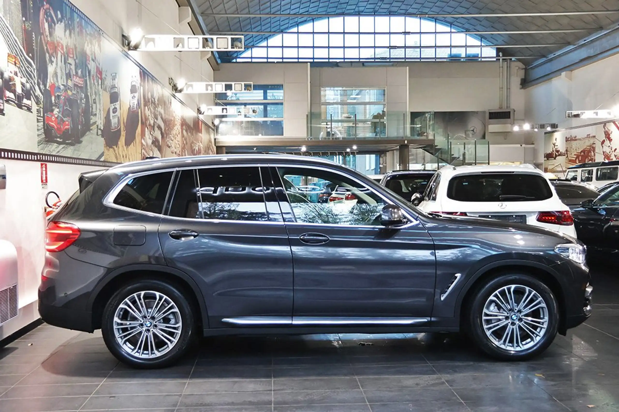 BMW - X3