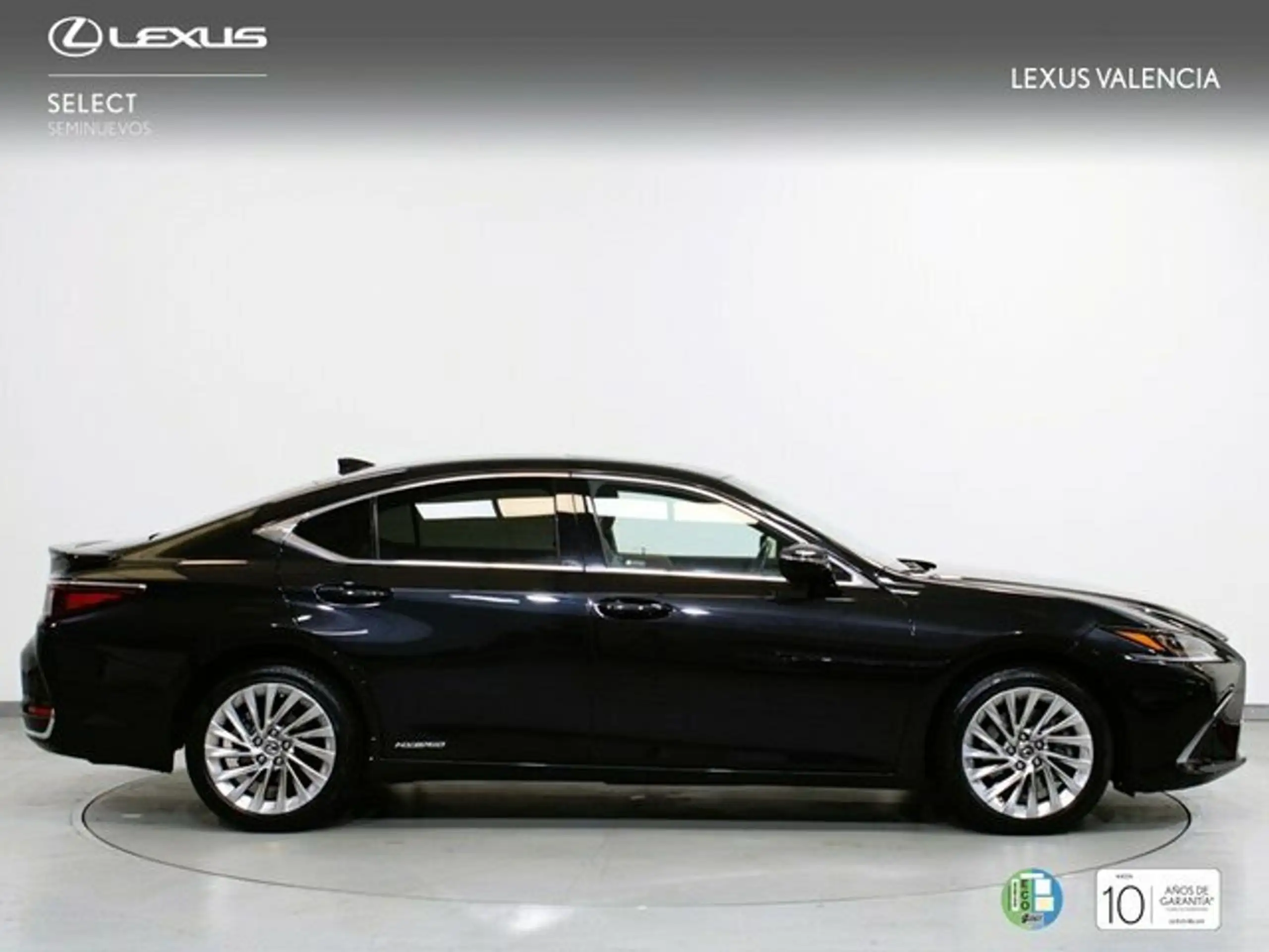 Lexus - ES 300