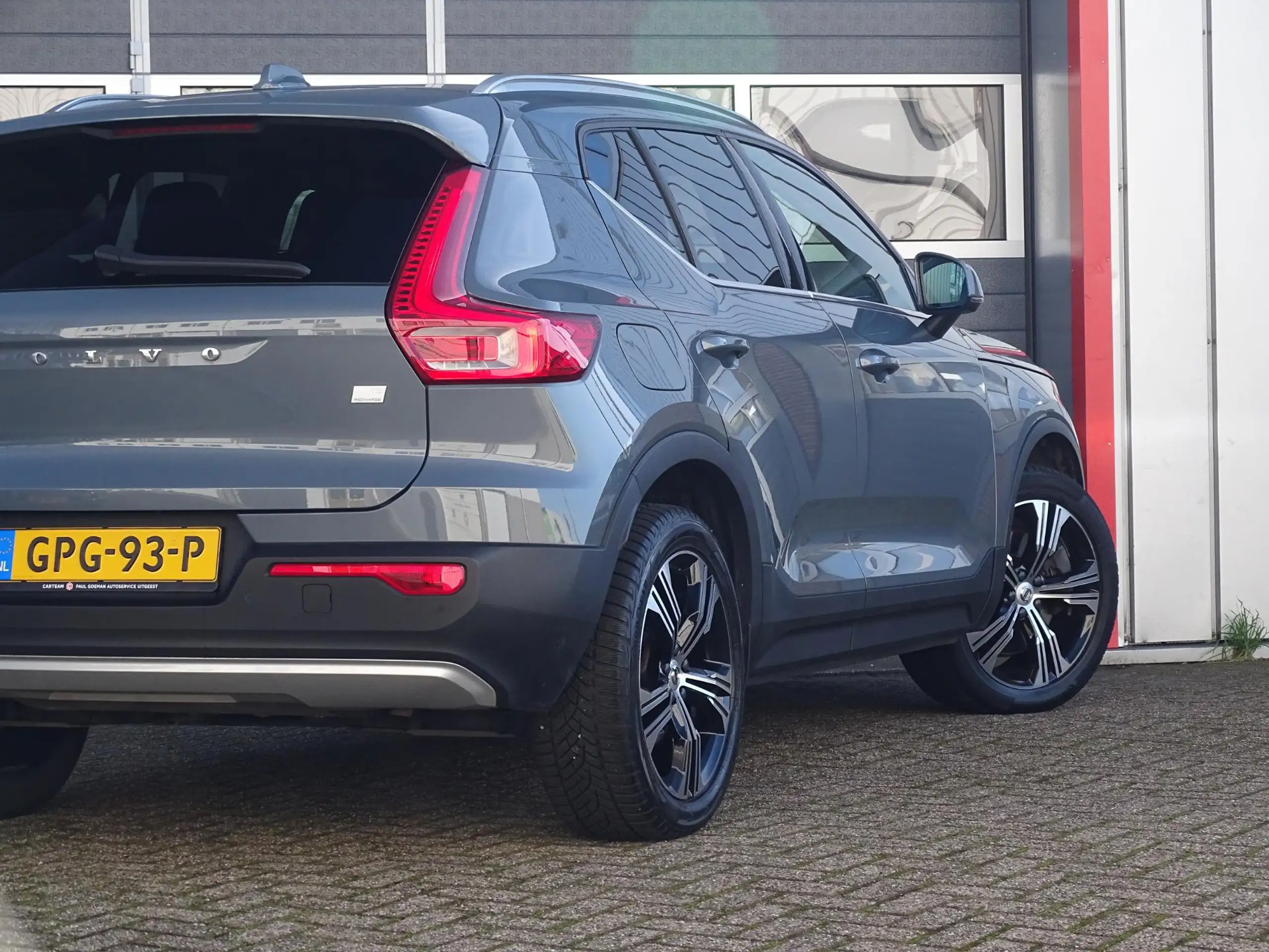 Volvo - XC40