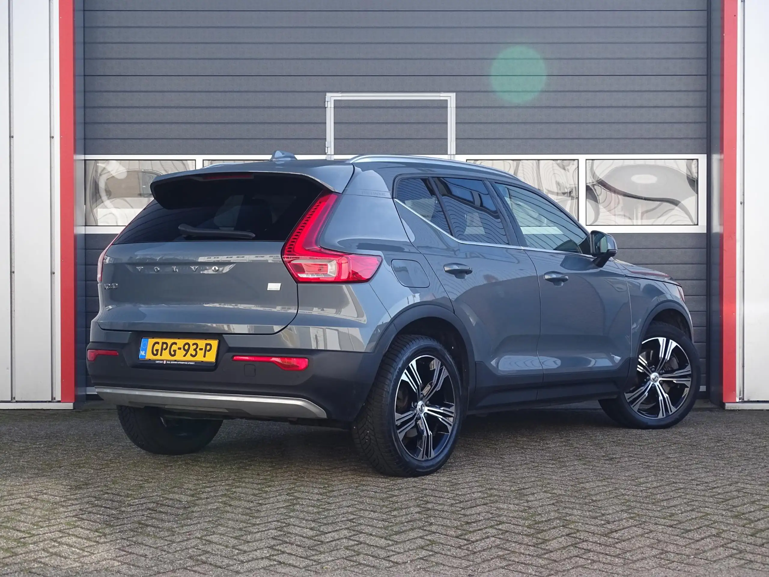 Volvo - XC40