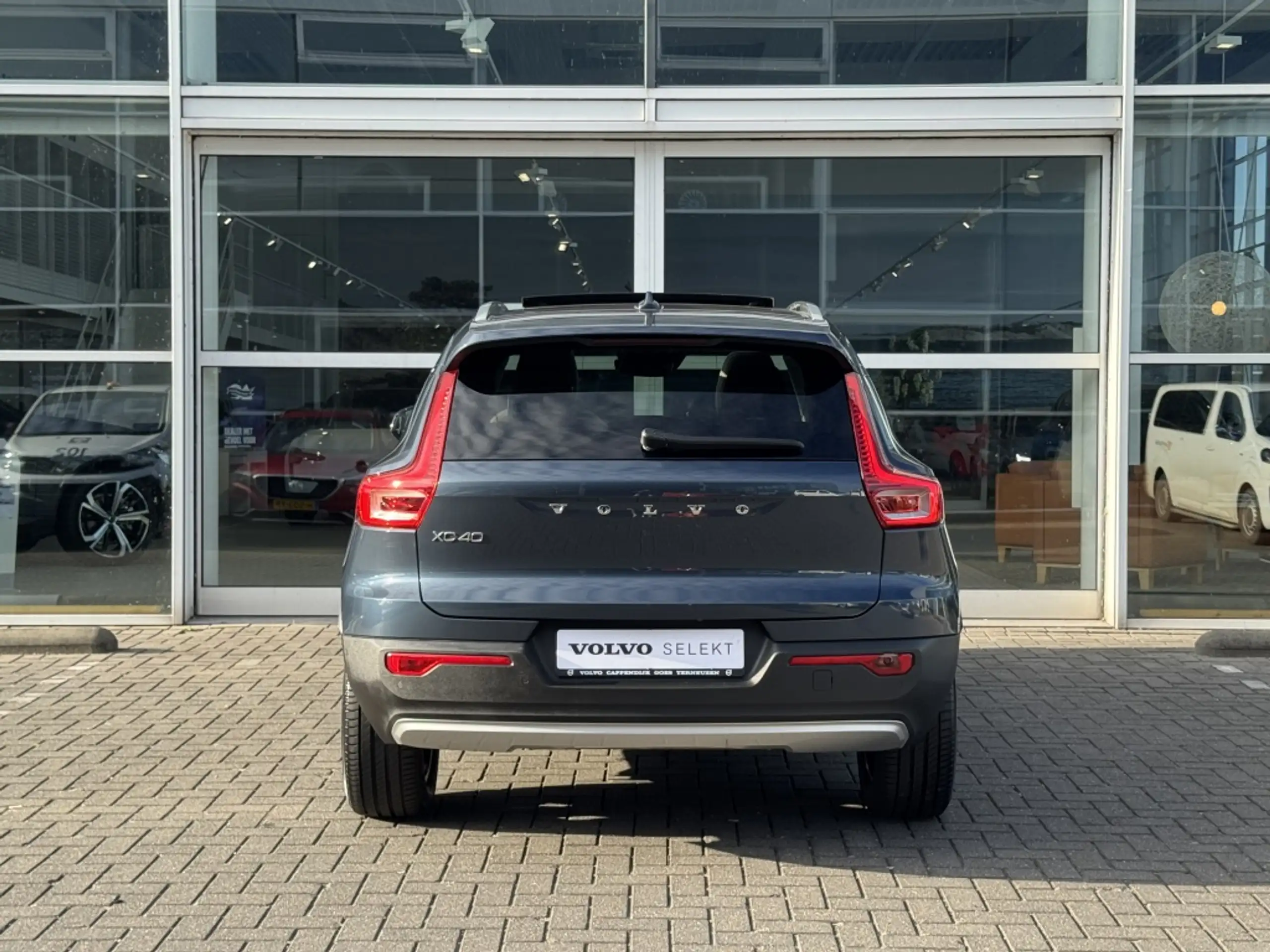 Volvo - XC40