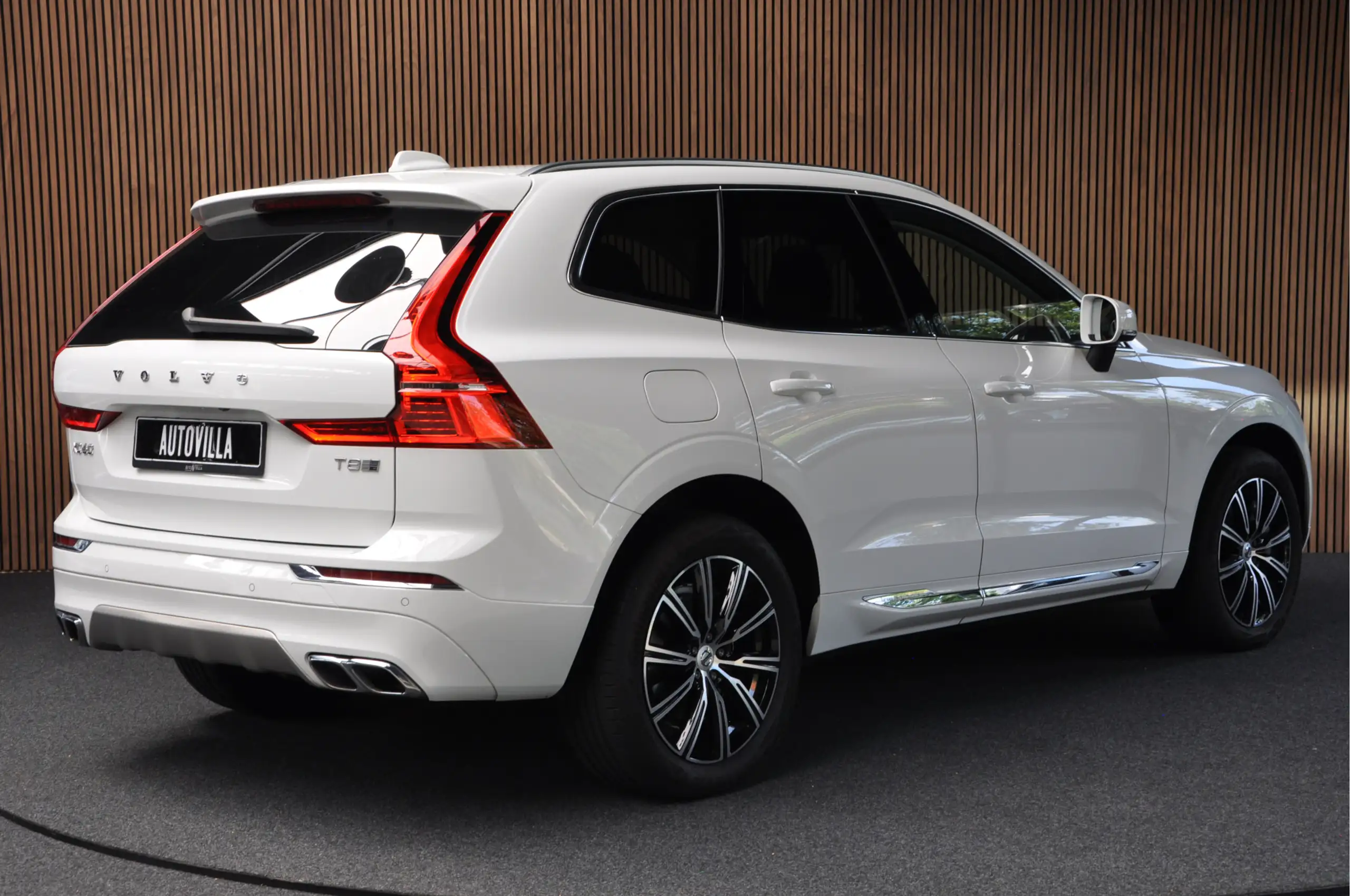 Volvo - XC60