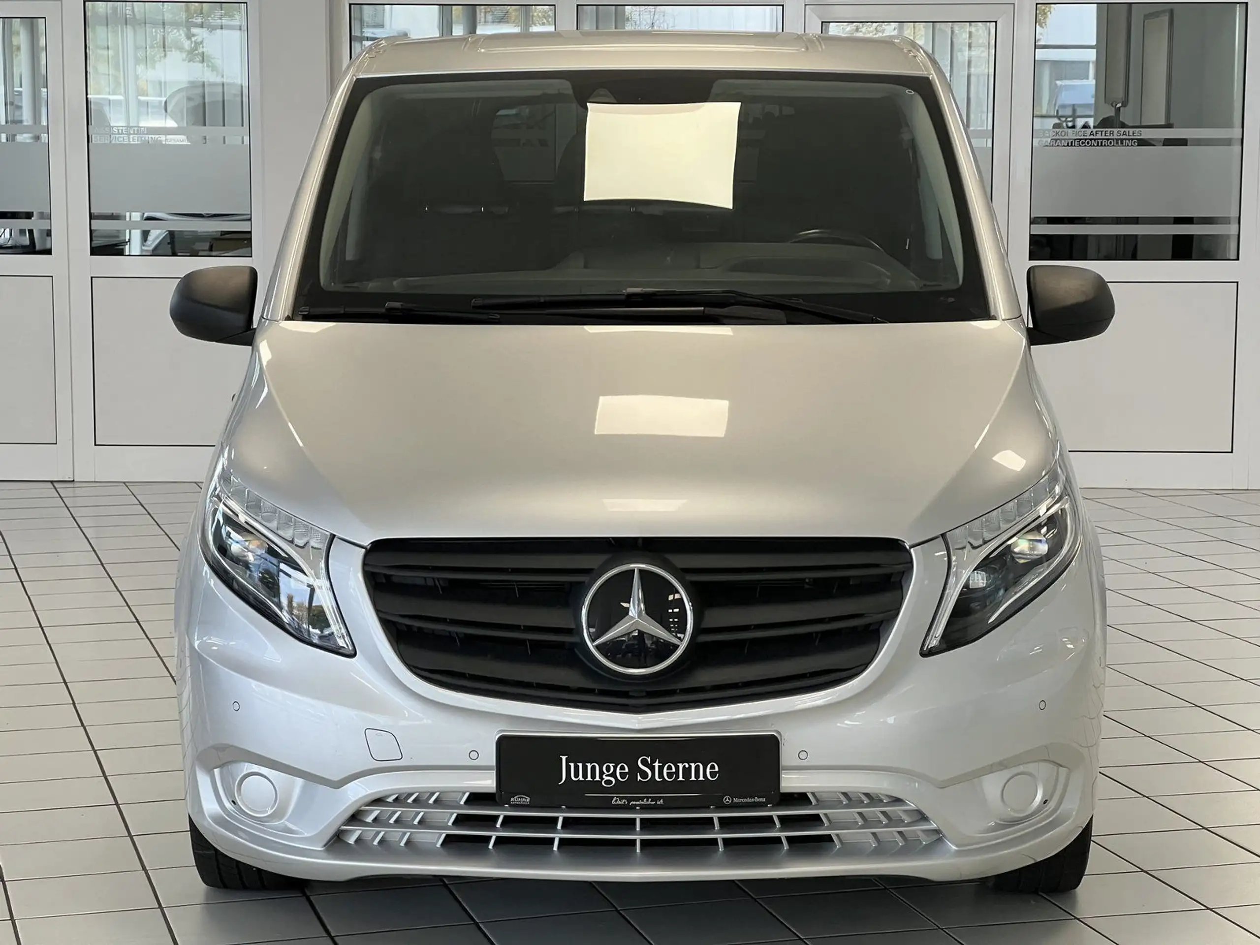 Mercedes-Benz - Vito