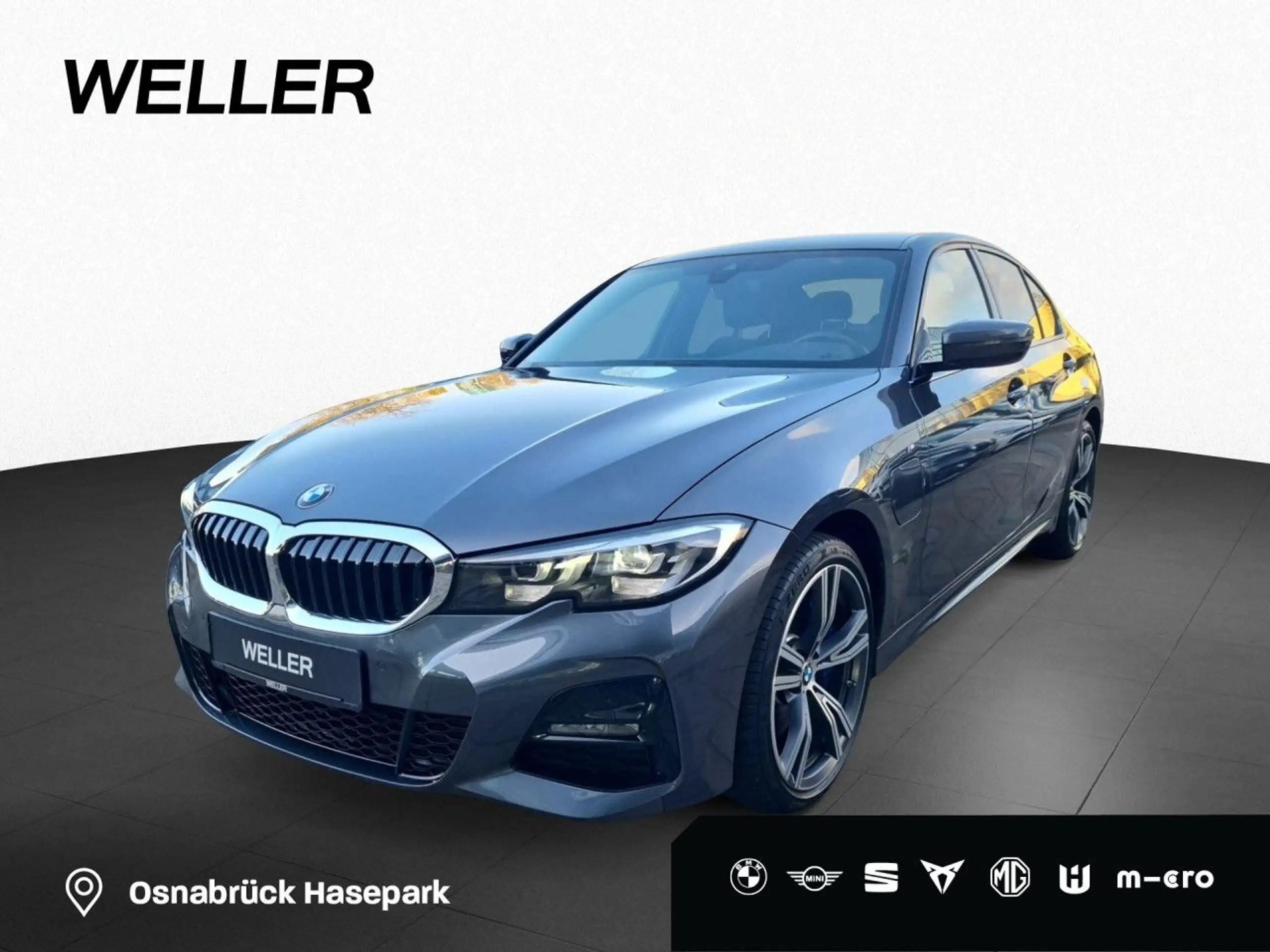 BMW 330 2019