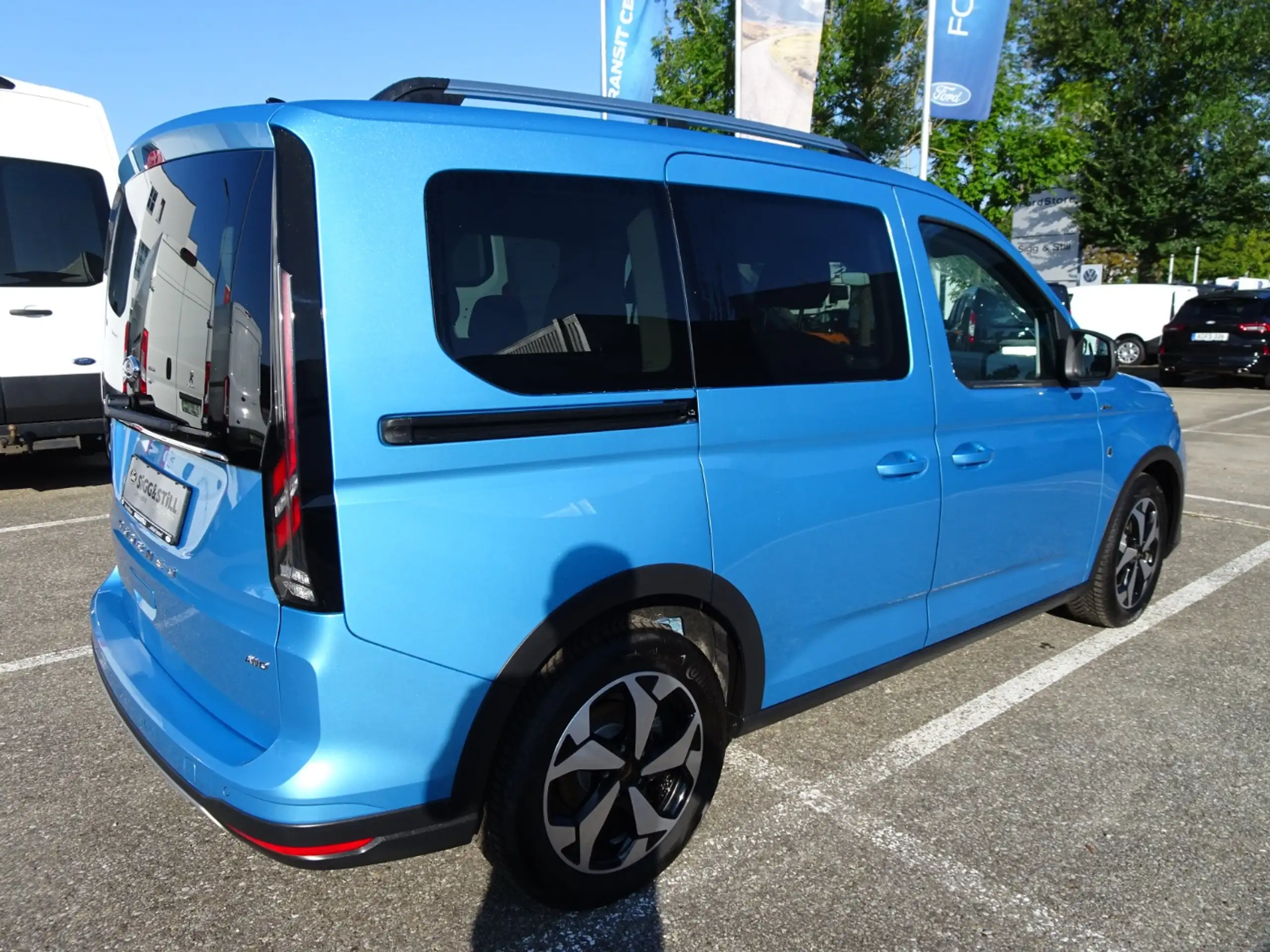 Ford - Tourneo Connect